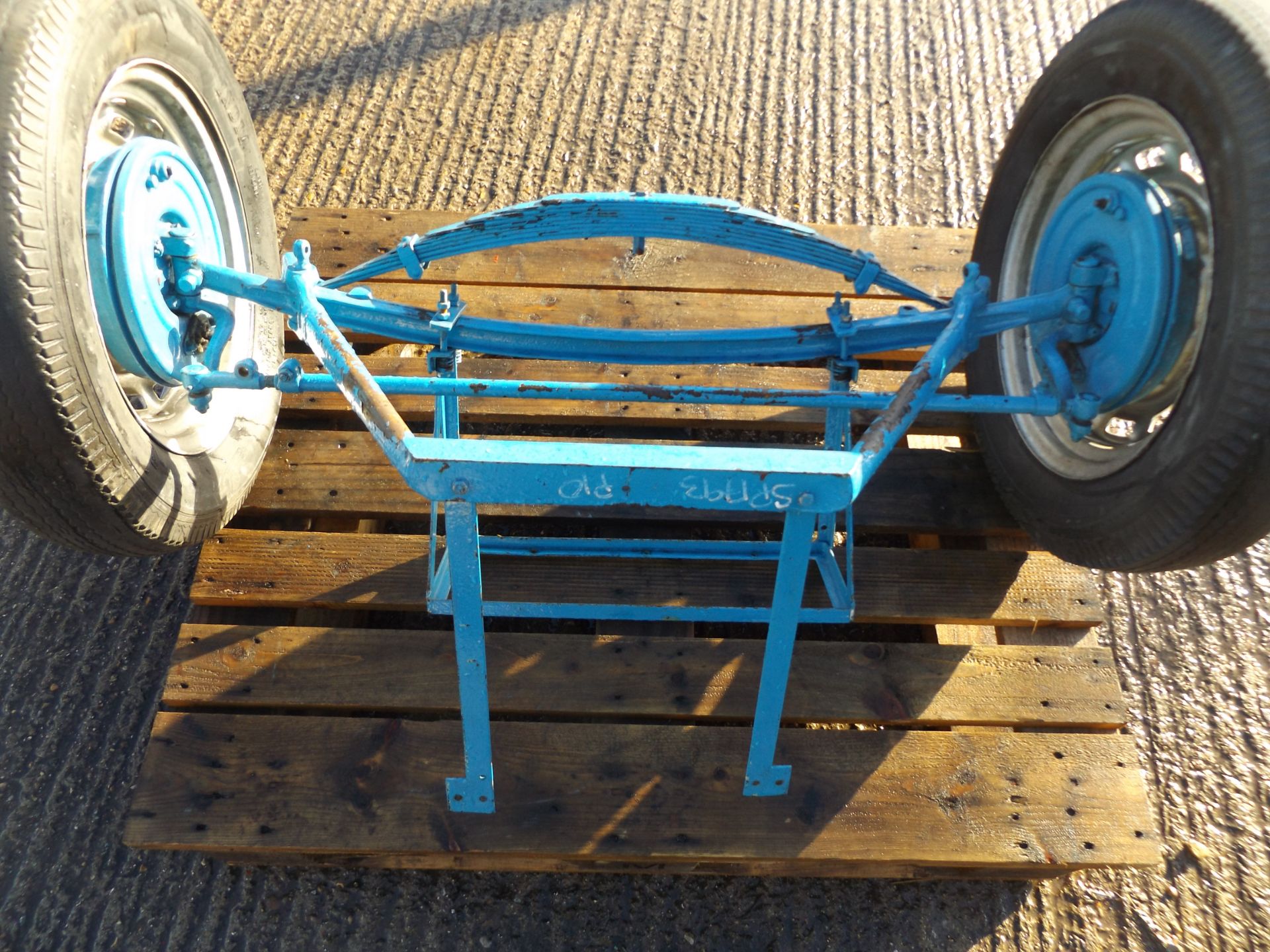 Wheel, Tyre and Steering Assembly - Image 4 of 7