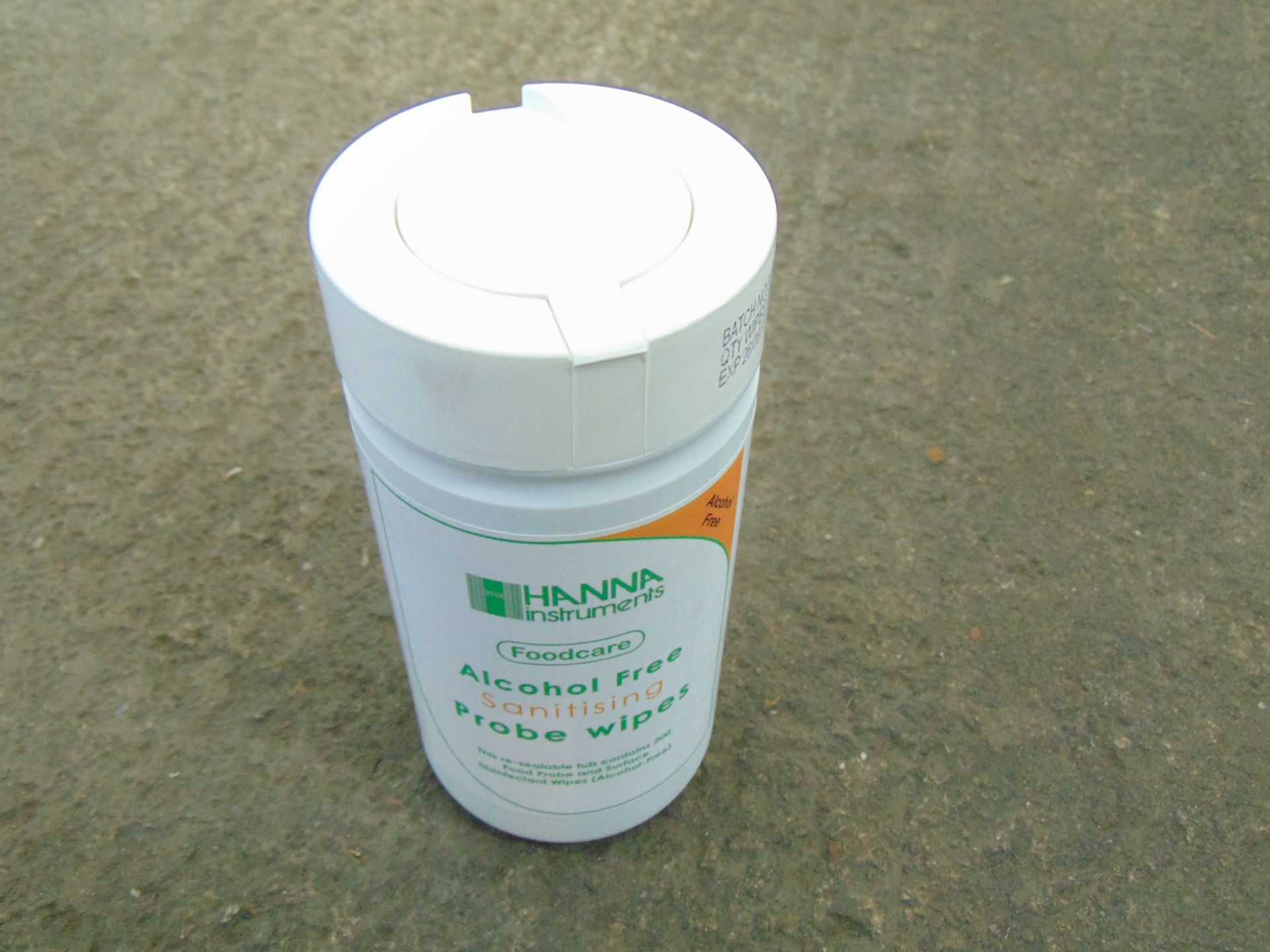 30 x Alcohol Free Sanitising Wipe Re-Sealable Tubs - Image 2 of 3