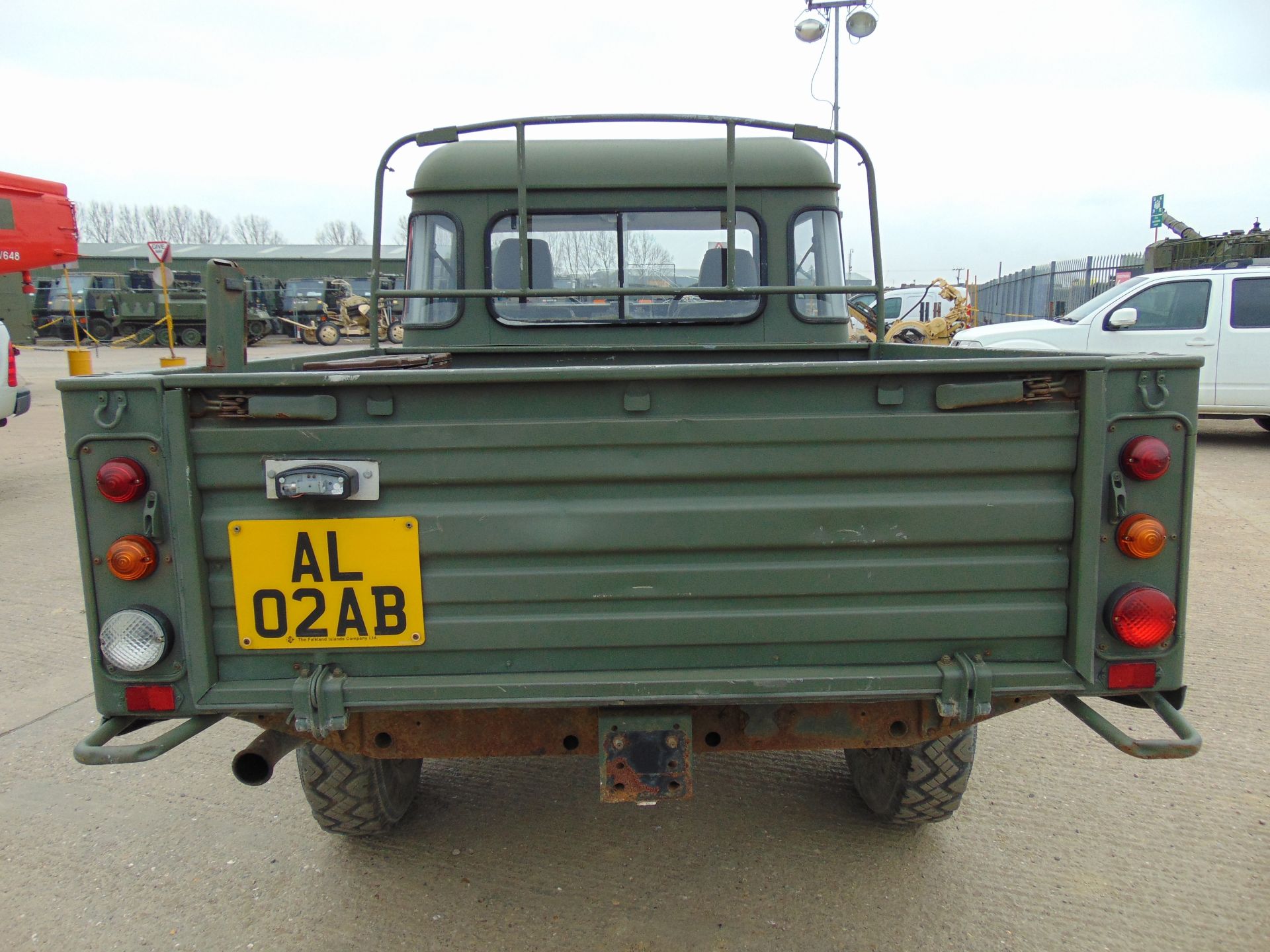 Land Rover Defender 130 TD5 Double Cab Pick Up - Image 7 of 18