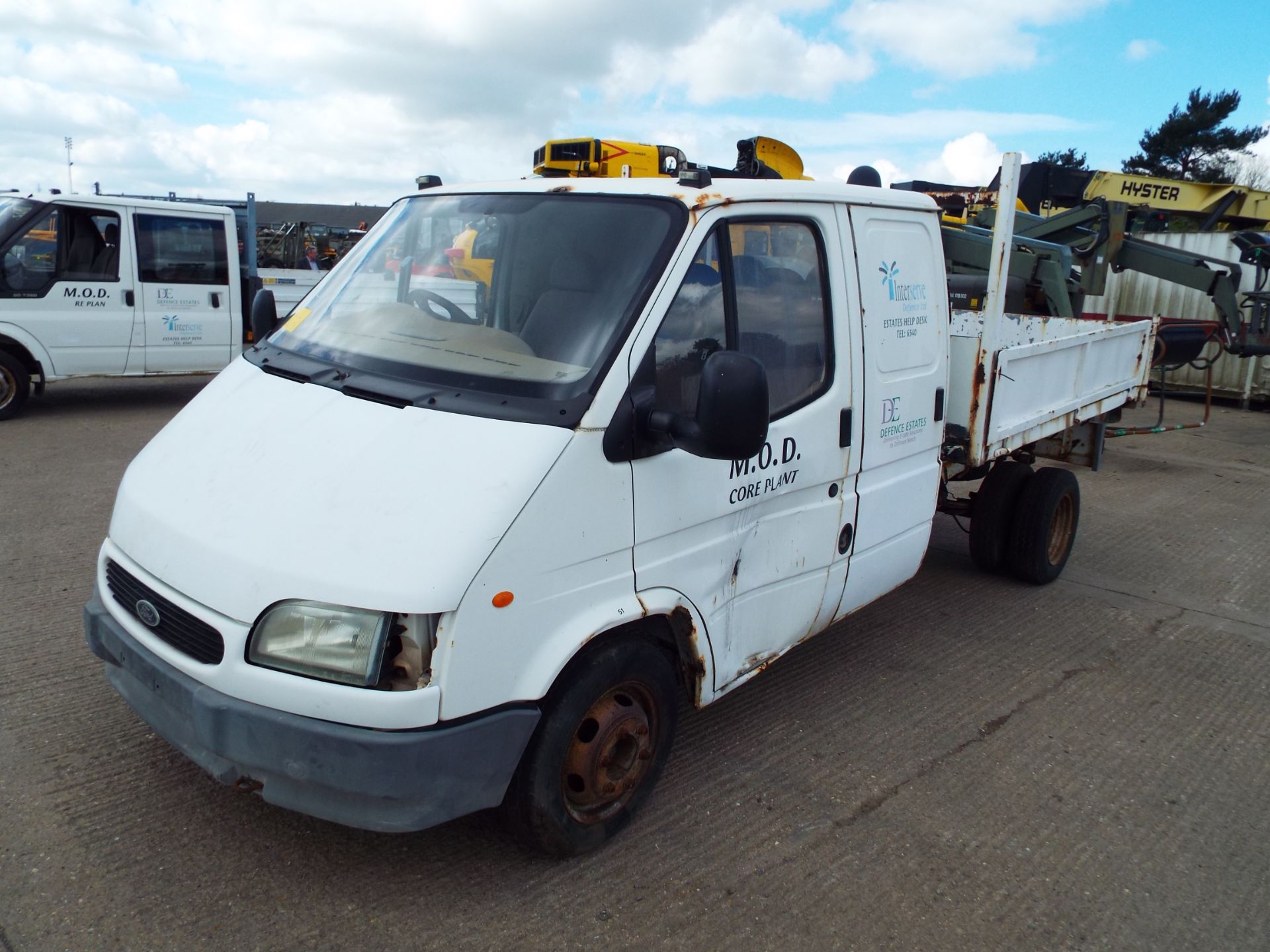 Ford Transit Double Cab Flat Bed Pick Up - Image 3 of 19