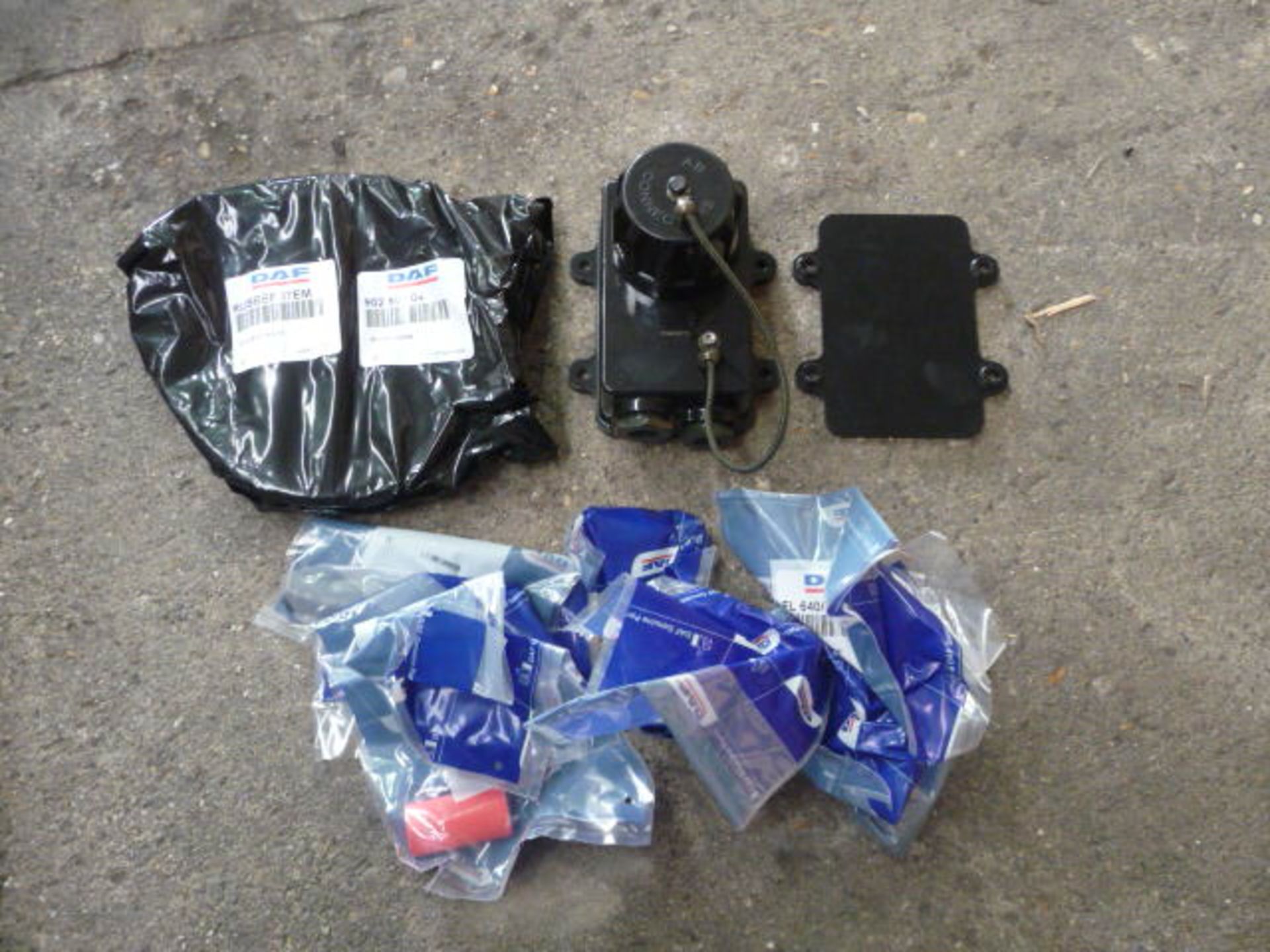 NATO Vehicle Interstart Slave Socket Kit - Bild 2 aus 4