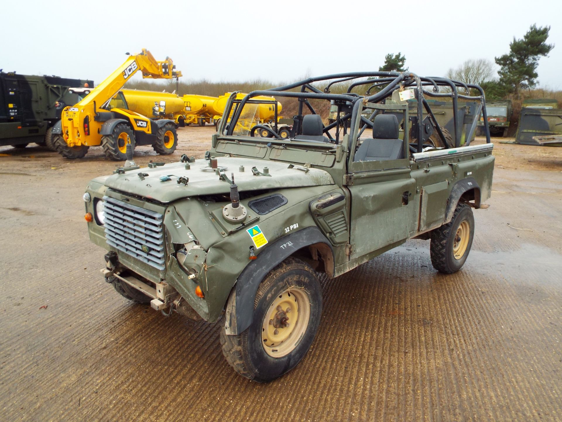 Military Specification Land Rover Wolf 110 Hard Top - Image 3 of 27