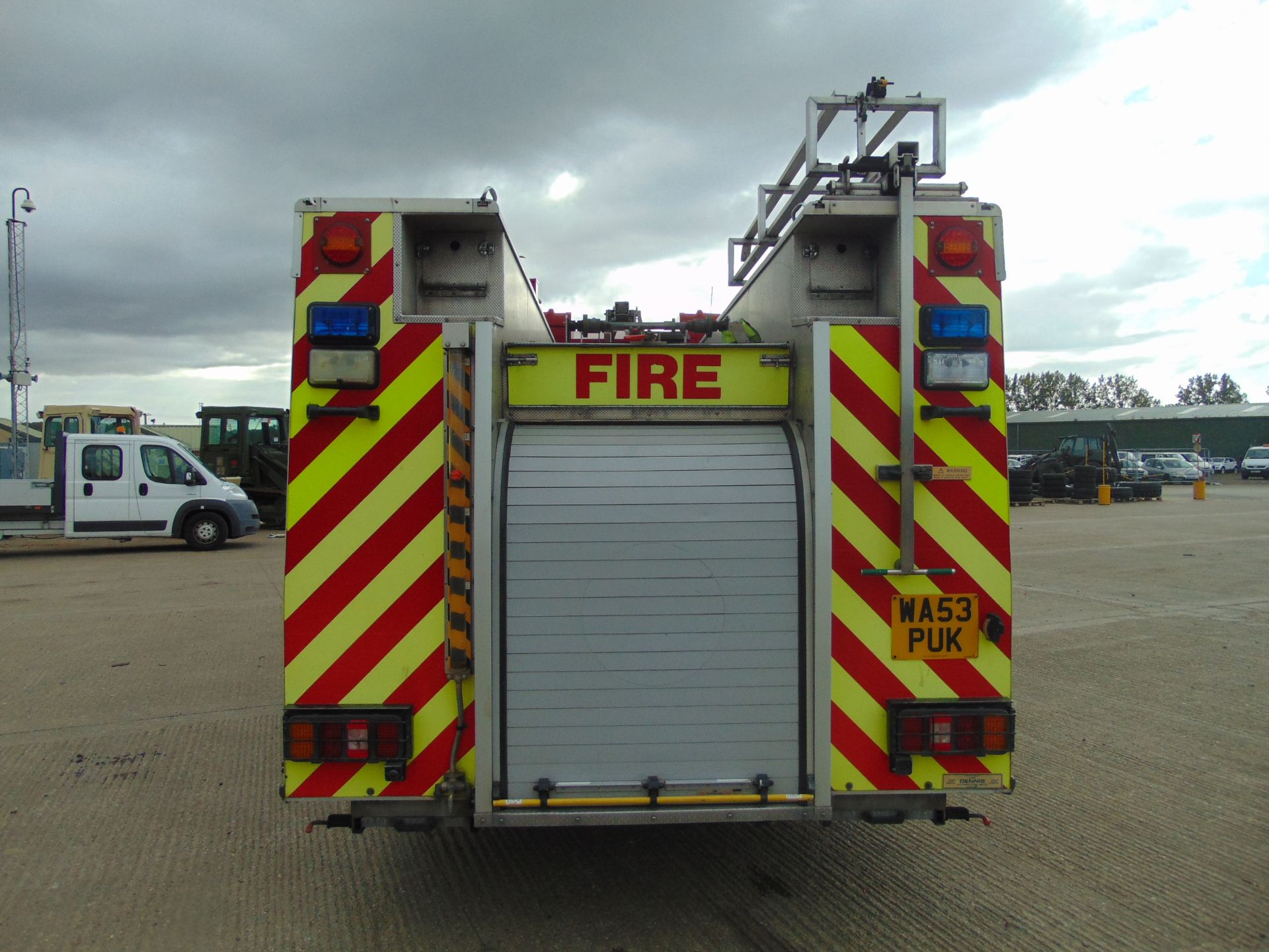 MAN LE 14.280 Fire Engine - Image 6 of 35