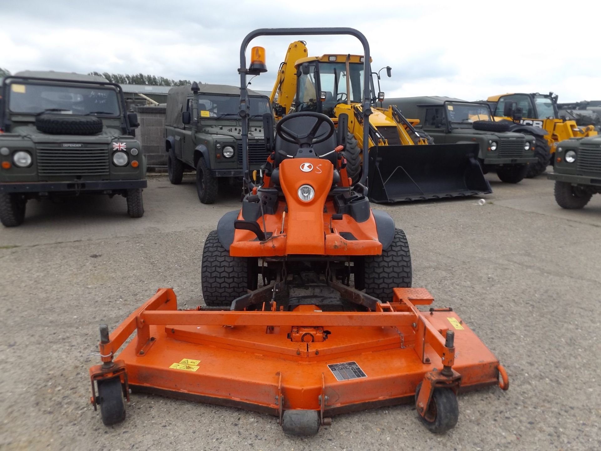 2009 Kubota F3680 4 x 4 Out Front Mower 36 HP Diesel - Bild 2 aus 13