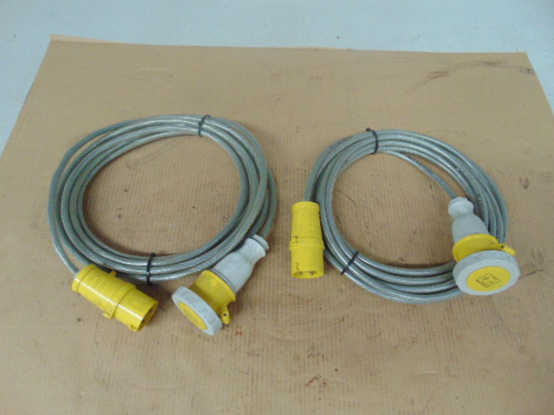 2 x 110V Power Cables