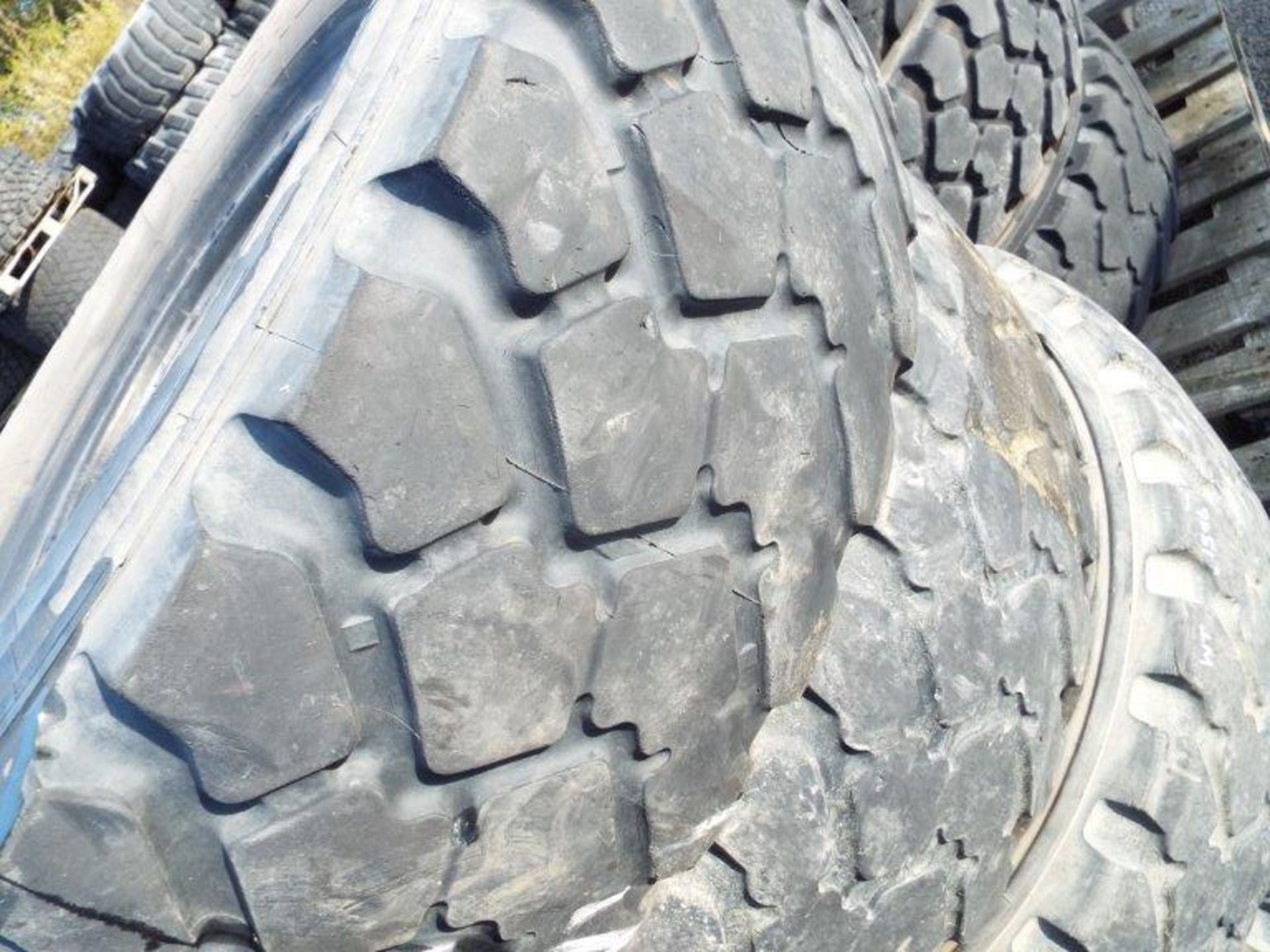 16 x Michelin XZL 365/85 R20 Tyres - Image 3 of 13