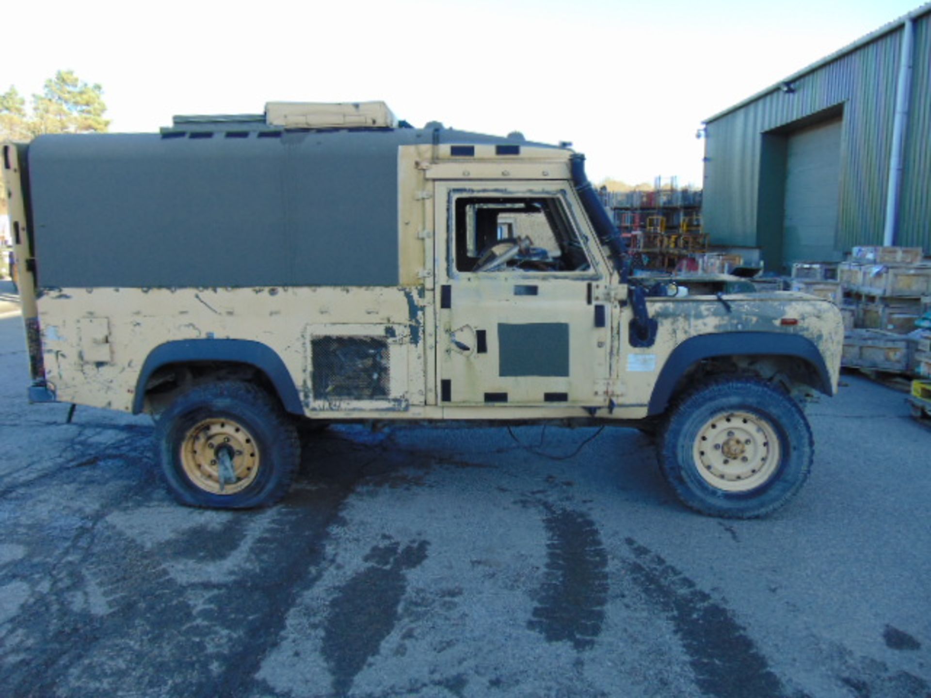 Very Rare Direct from Service Unmanned Landrover 110 300TDi Panama Snatch-2A - Image 5 of 11