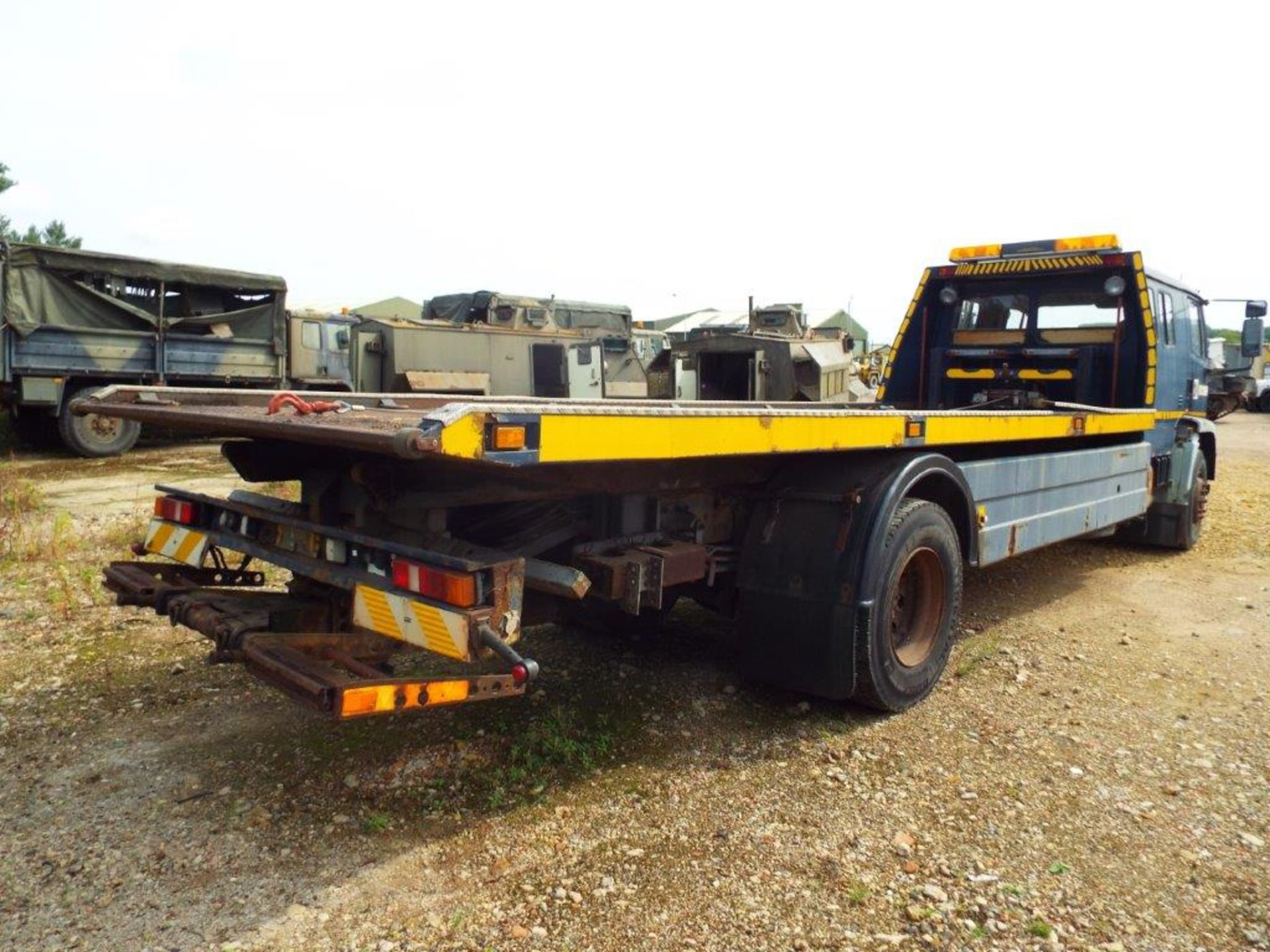 Leyland DAF 55 210 Crew Cab 18T Tilt and Slide Recovery Vehicle with Underlift and 2 x Winches - Image 7 of 32