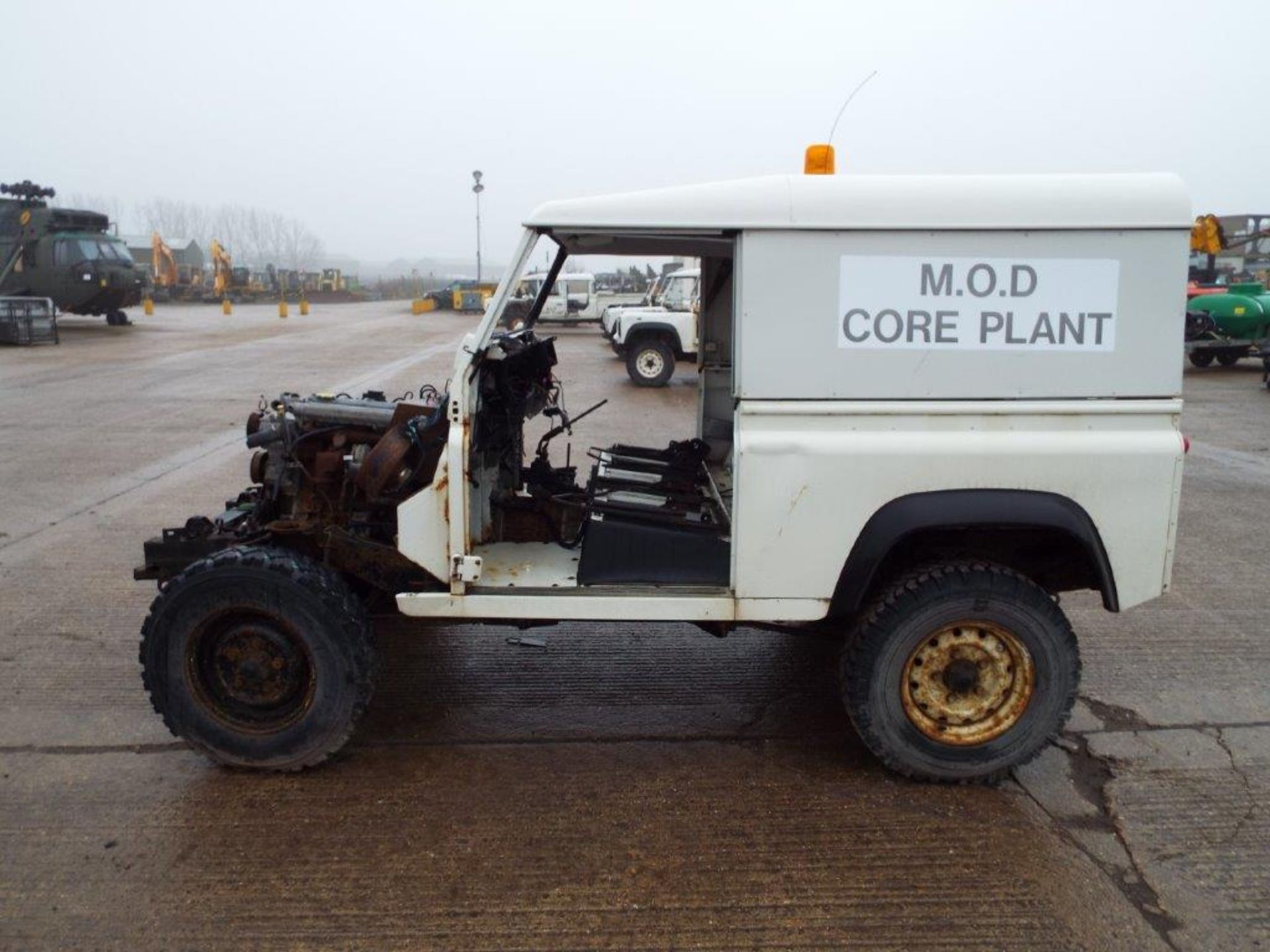 Land Rover Defender 90 300Tdi - Suitable for Spares or Repairs - Bild 4 aus 19