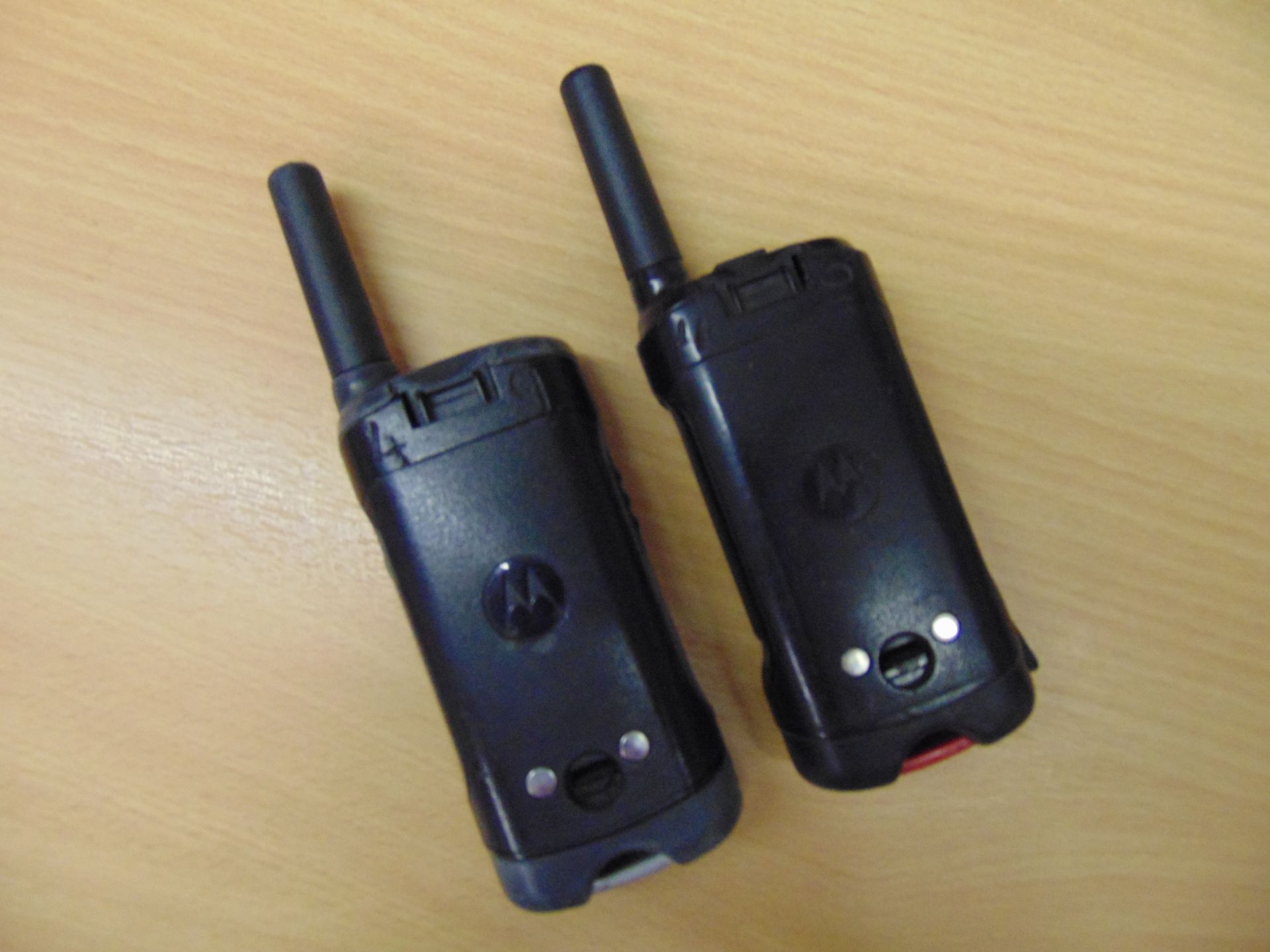 2 x Motorola TLKR 2-Way Radios - Image 3 of 3