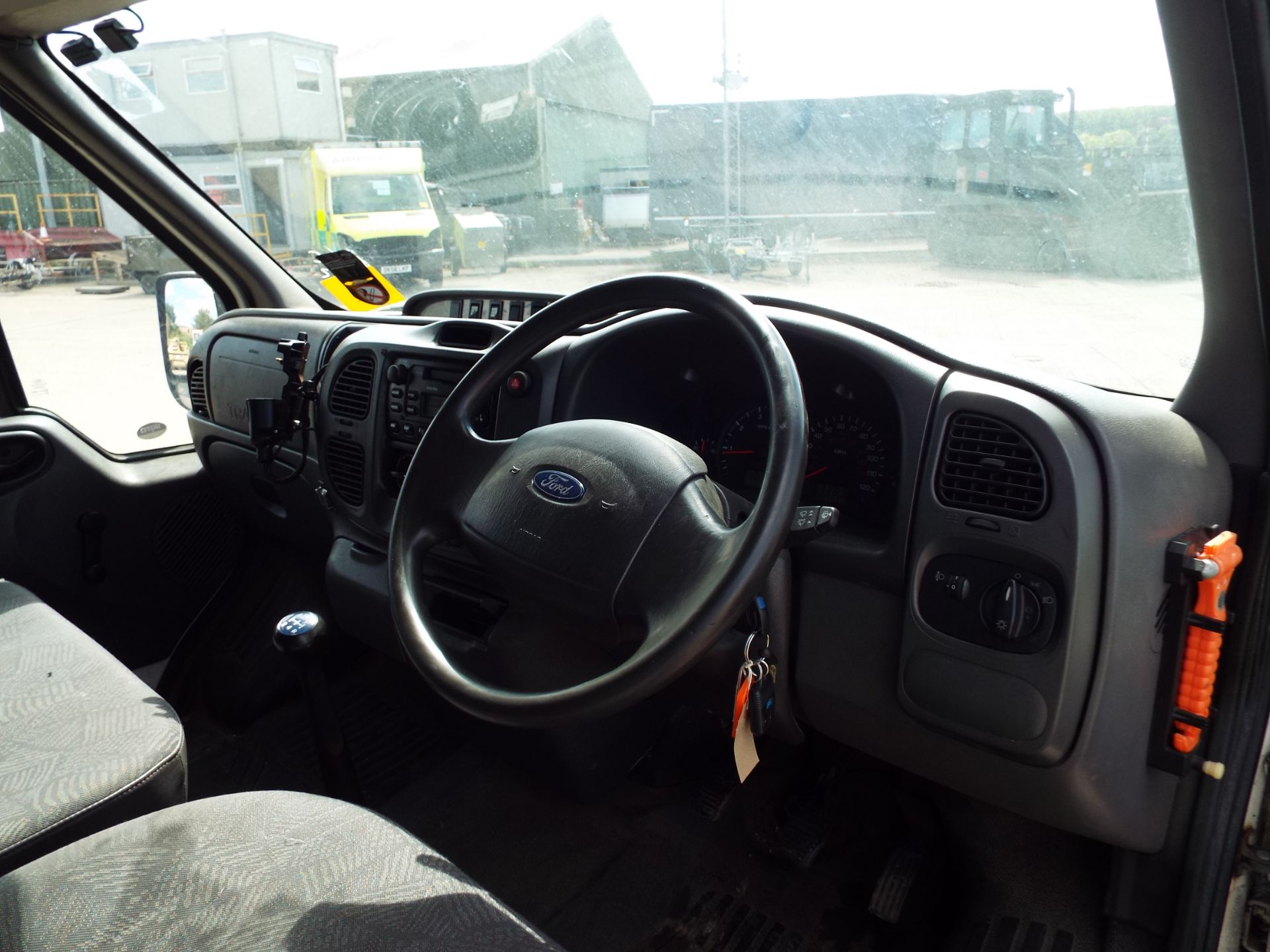 Ford Transit 350 LWB TD Panel Van with RAX Roof Rack - Image 12 of 24