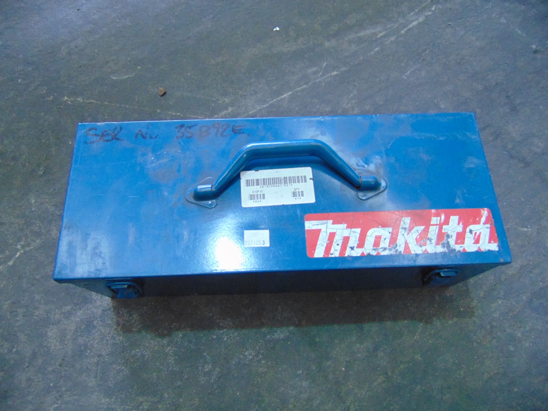 Makita 9564 4 1/2"/115mm Angle Grinder - Image 6 of 6
