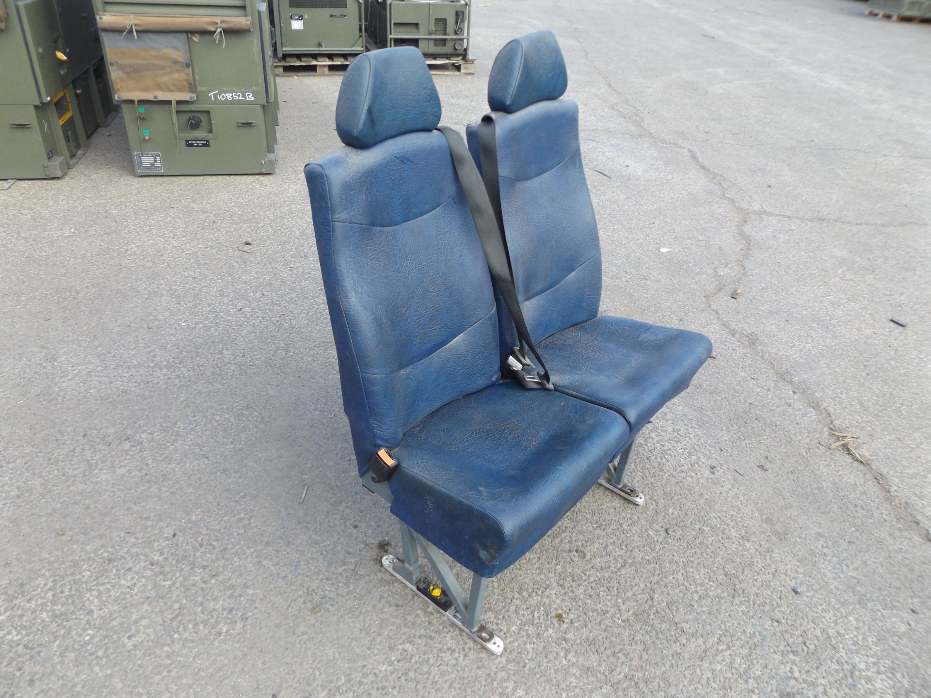 13 x Coach Seats - Image 5 of 7