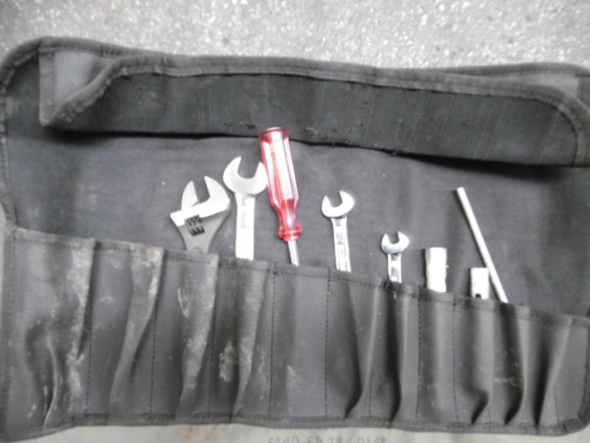5 x Land Rover FFR Tool Kits - Image 2 of 3