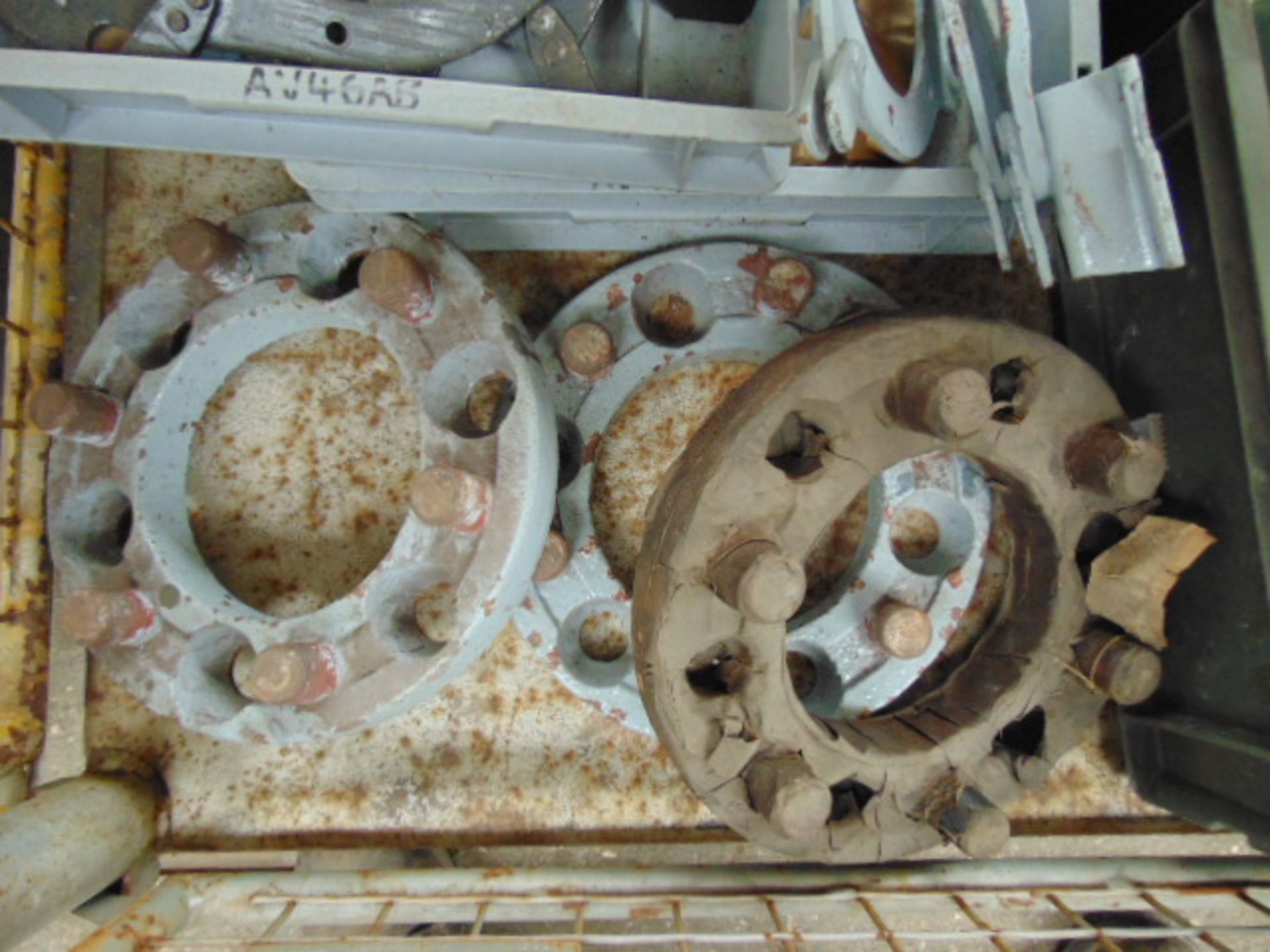 Stillage of Ex Reserve New Old Stock DUKW Parts inc: Brake Shoes, Wheel Cylinders, Hubs etc - Image 4 of 6