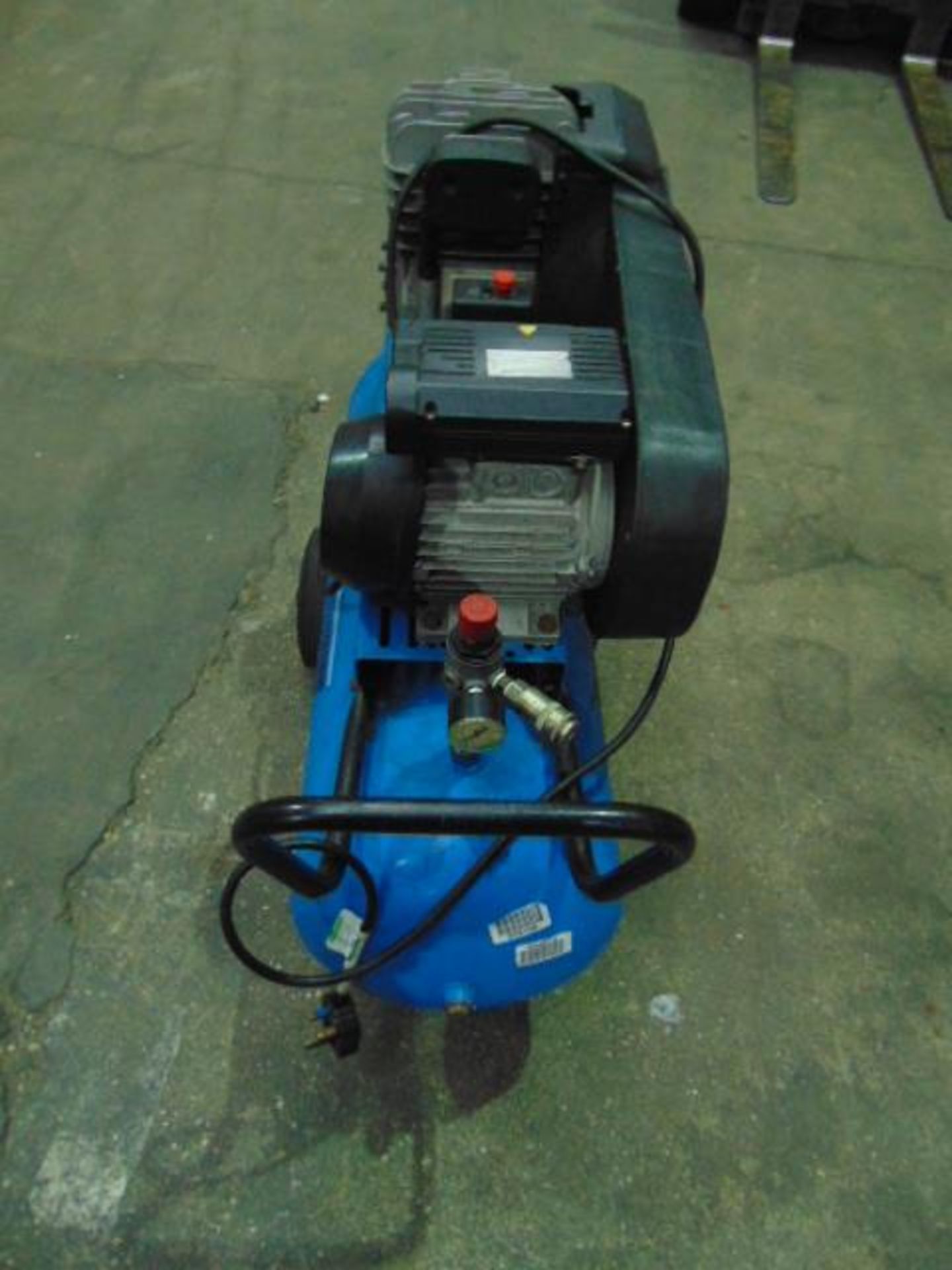 ABAC B 2800B-60 cm 3 V240 Kompex Mobile Air Compressor - Image 4 of 6