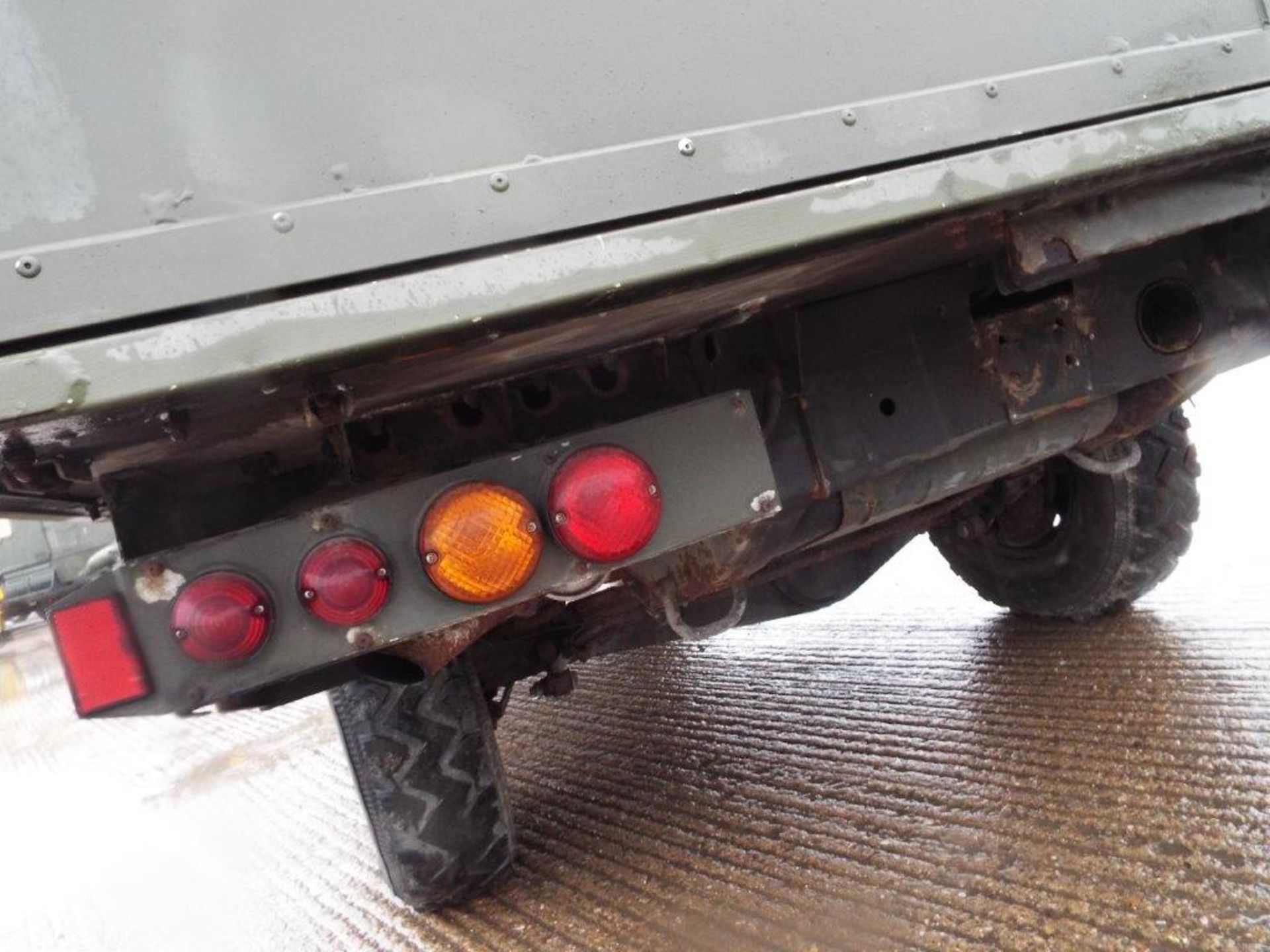 Military Specification Land Rover Wolf 130 Ambulance - Bild 18 aus 25