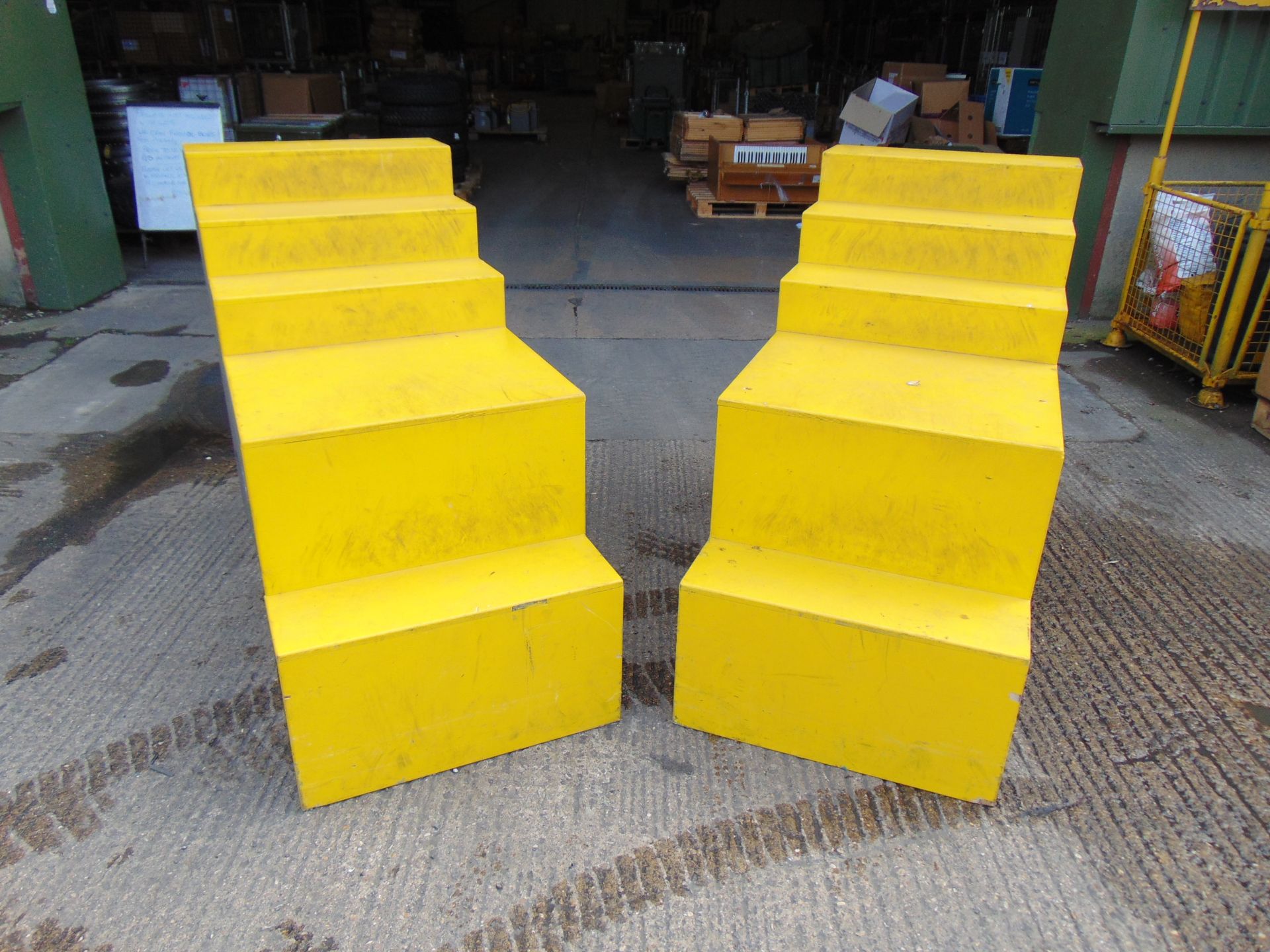 2 x 5 Step Access Platforms