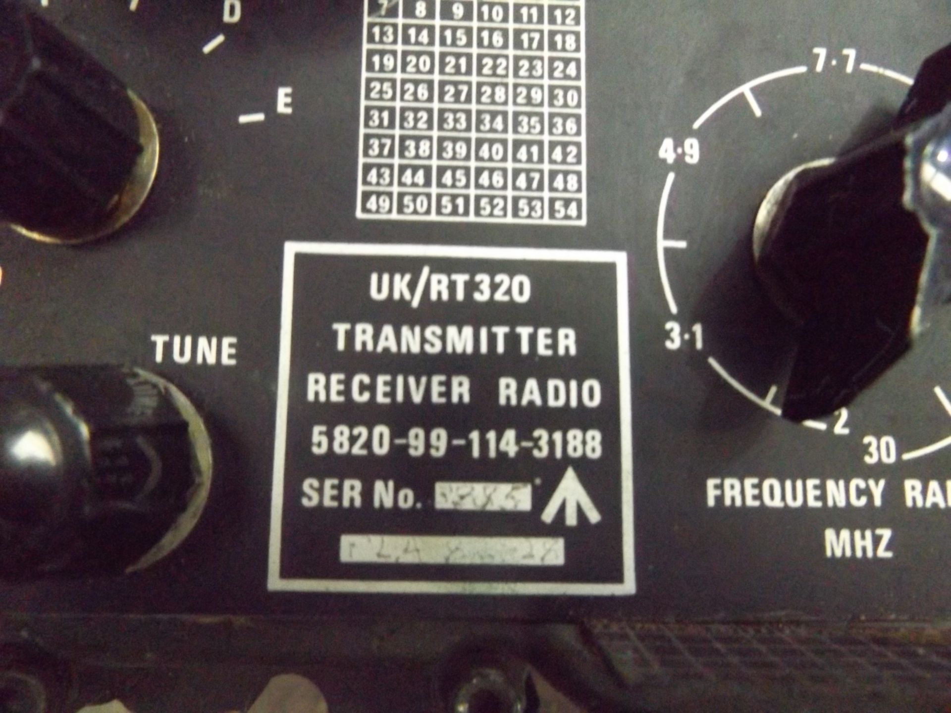 2 x RT320 Transmiter Receiver Radios - Image 3 of 3