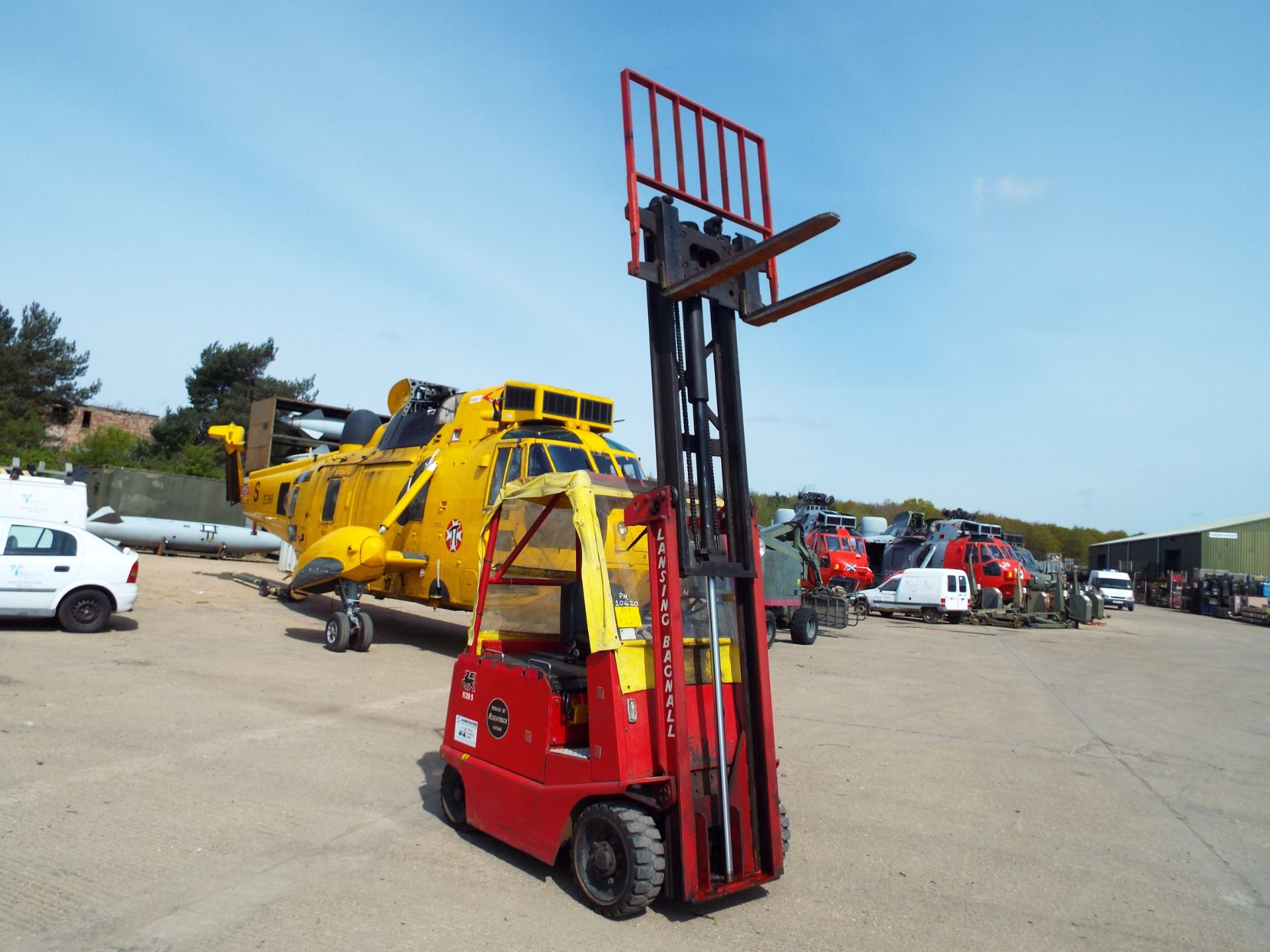 Lansing Bagnell FOER 9 2.3 Electric Forklift with Charger