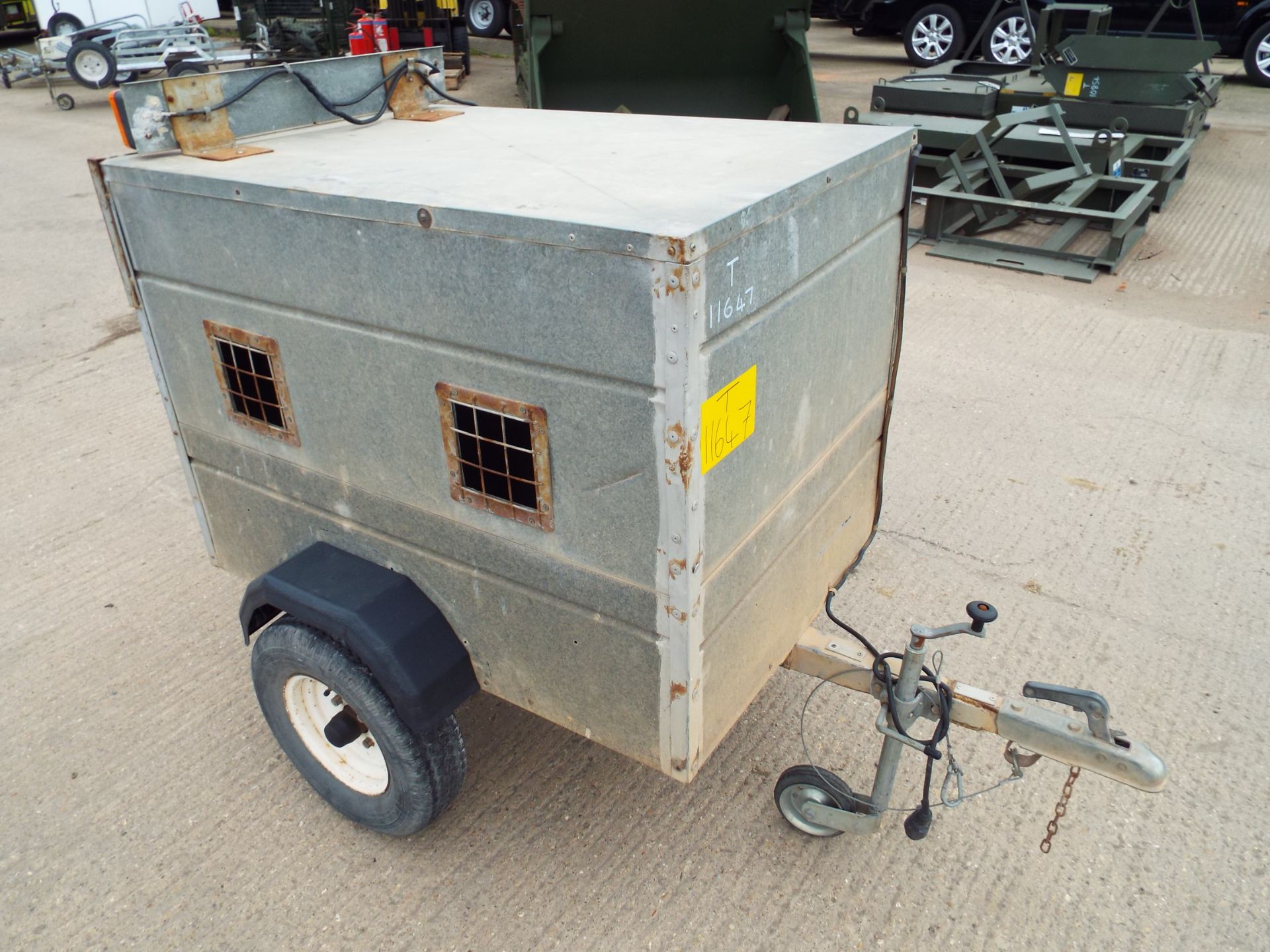 Single Axle 2 Berth Dog Trailer