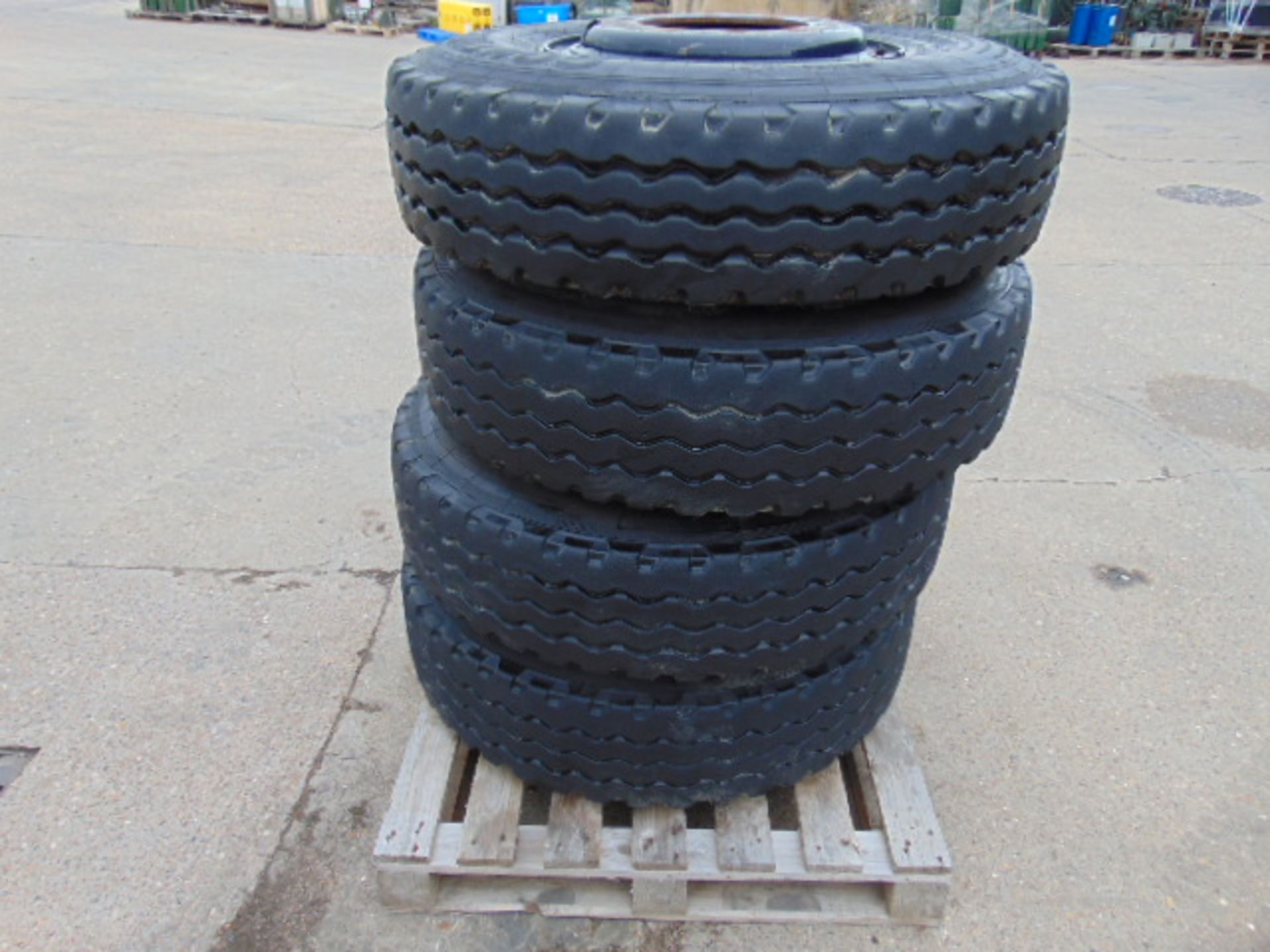 4 x Continental HSC 12.00 R20 Construction Tyres - Image 2 of 5