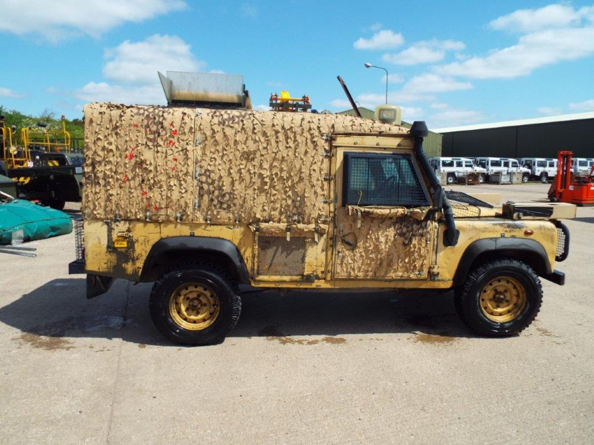 Land Rover 110 300TDi Snatch-2A - Image 8 of 24