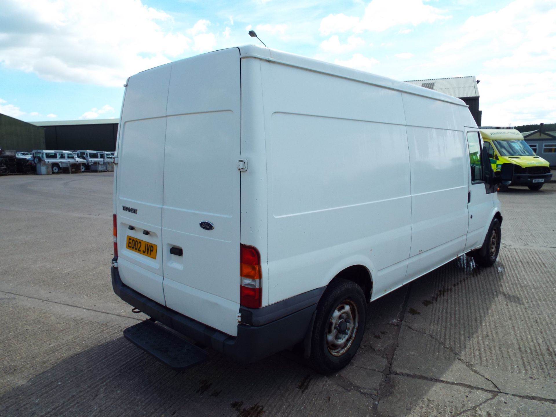 Ford Transit 350 LWB TD Panel Van - Image 7 of 20