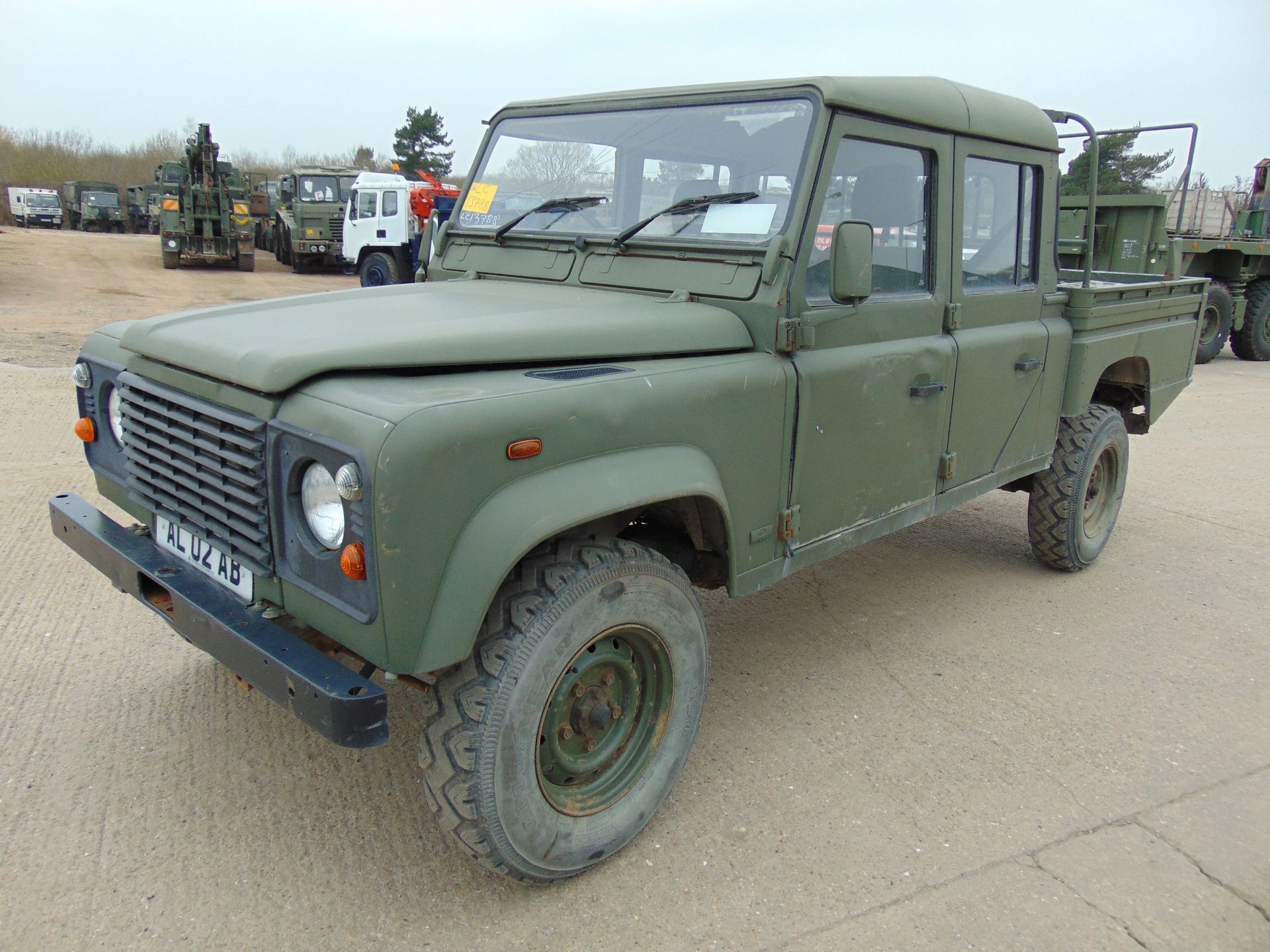 Land Rover Defender 130 TD5 Double Cab Pick Up - Image 3 of 18