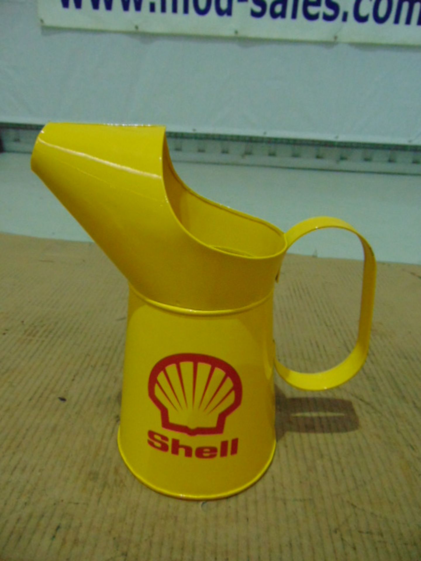 Set of 5 x Shell Branded Mixed Size Oil Pourer Cans - Bild 3 aus 8