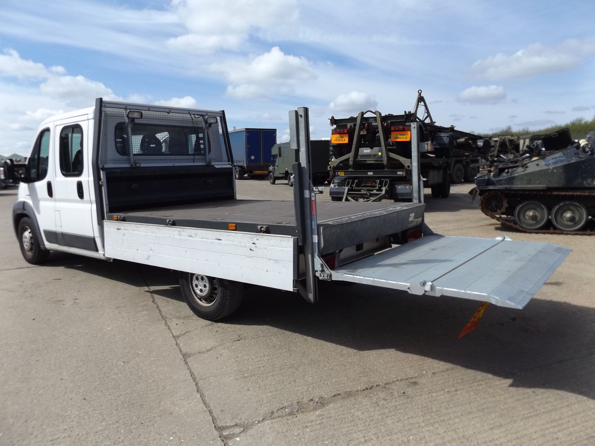 Citroen Relay 7 Seater Double Cab Dropside Pickup - Image 14 of 18