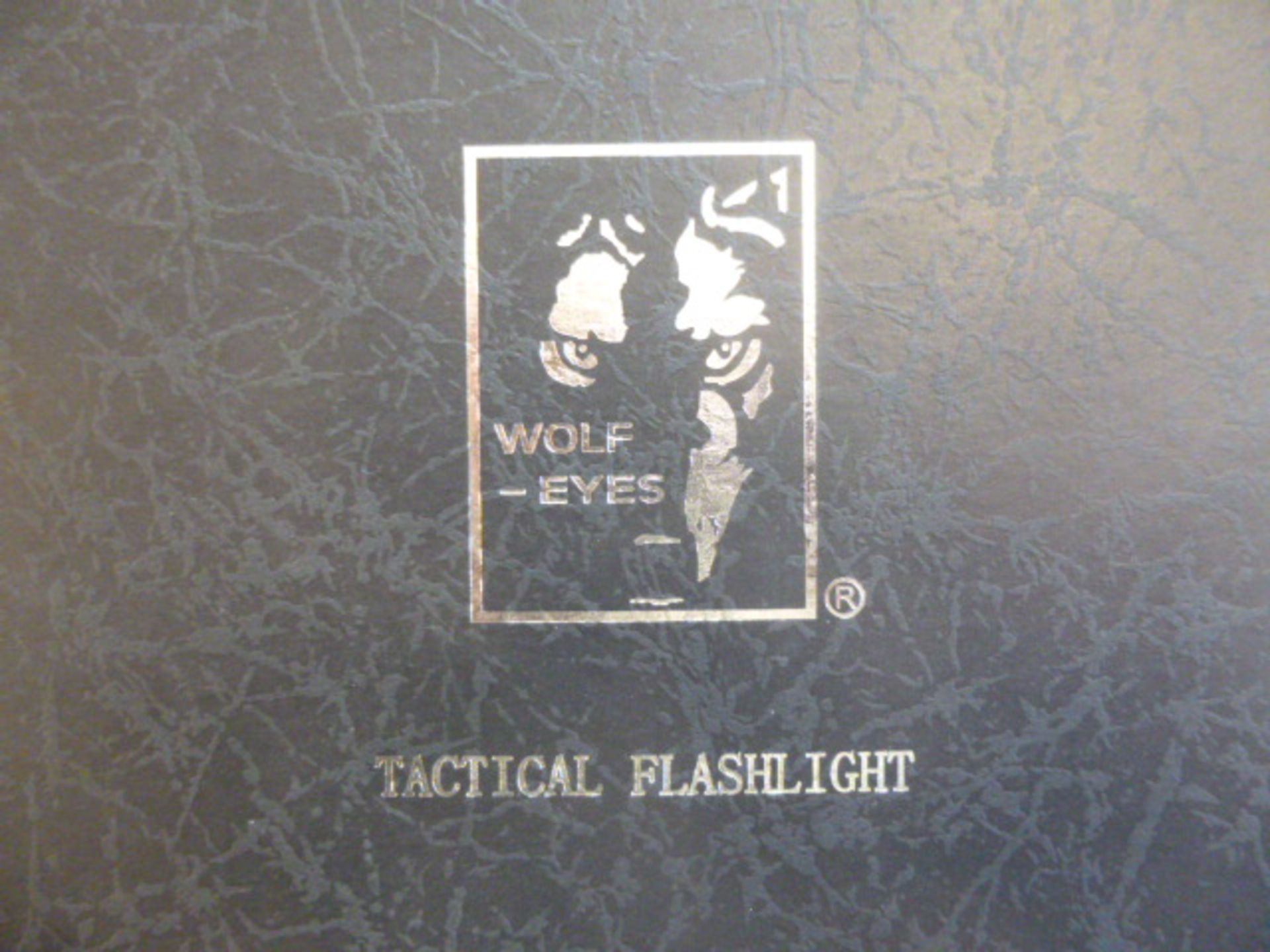 Wolf Eyes Sniper Tactical Flashlight - Image 5 of 7