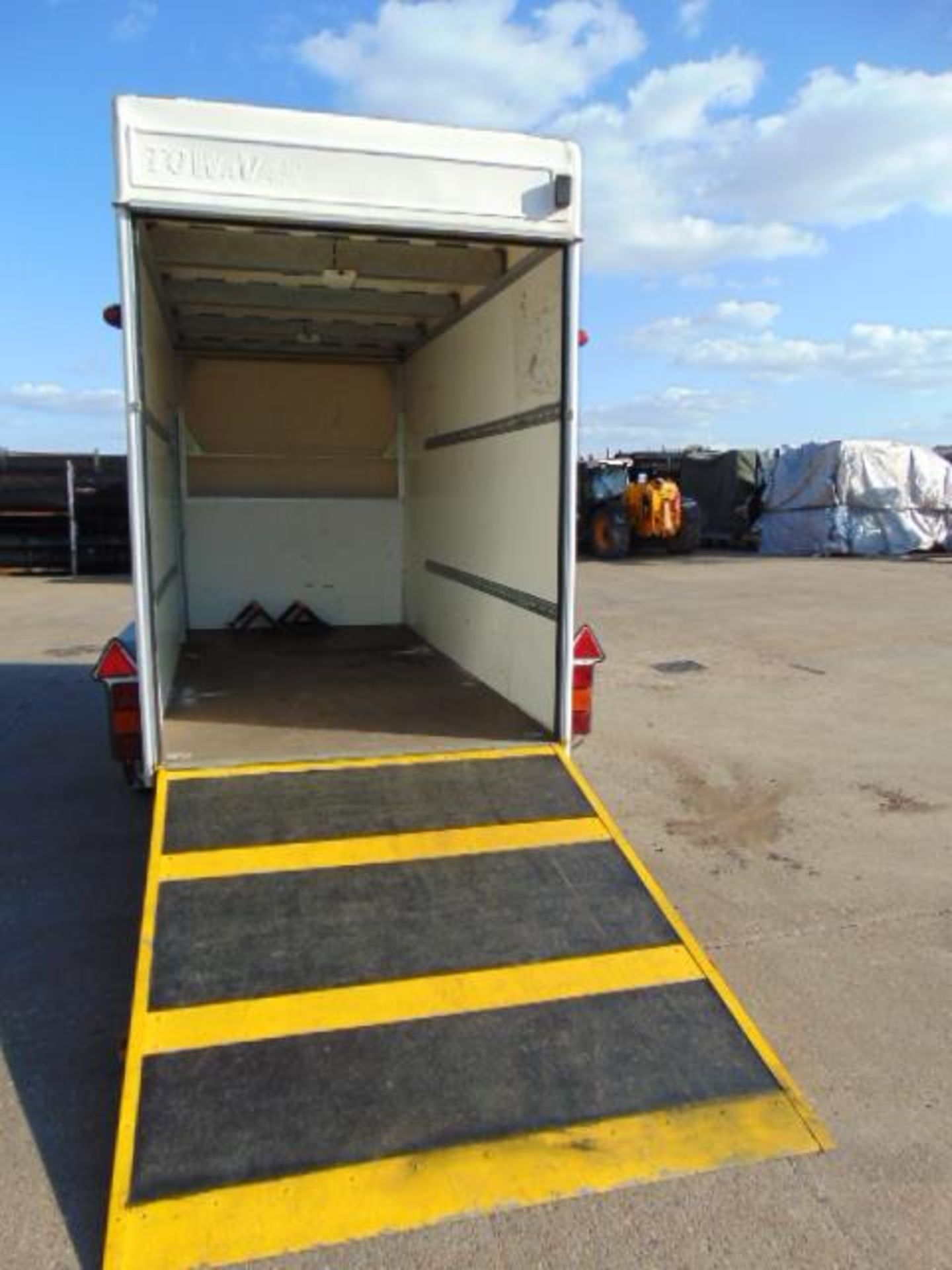 Twin Axle Tow A Van 580H Box Trailer c/w Dropdown Tailgate / Loading Ramp and Solar Panels - Image 10 of 25