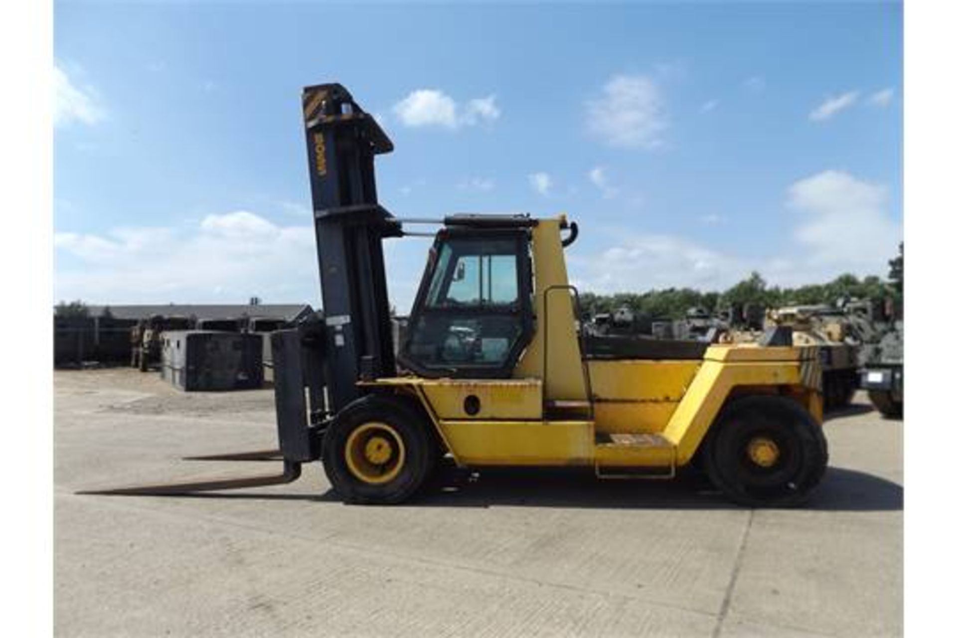 Boss LB1612 15 tonne Counter Balance Diesel Forklift - Bild 5 aus 17