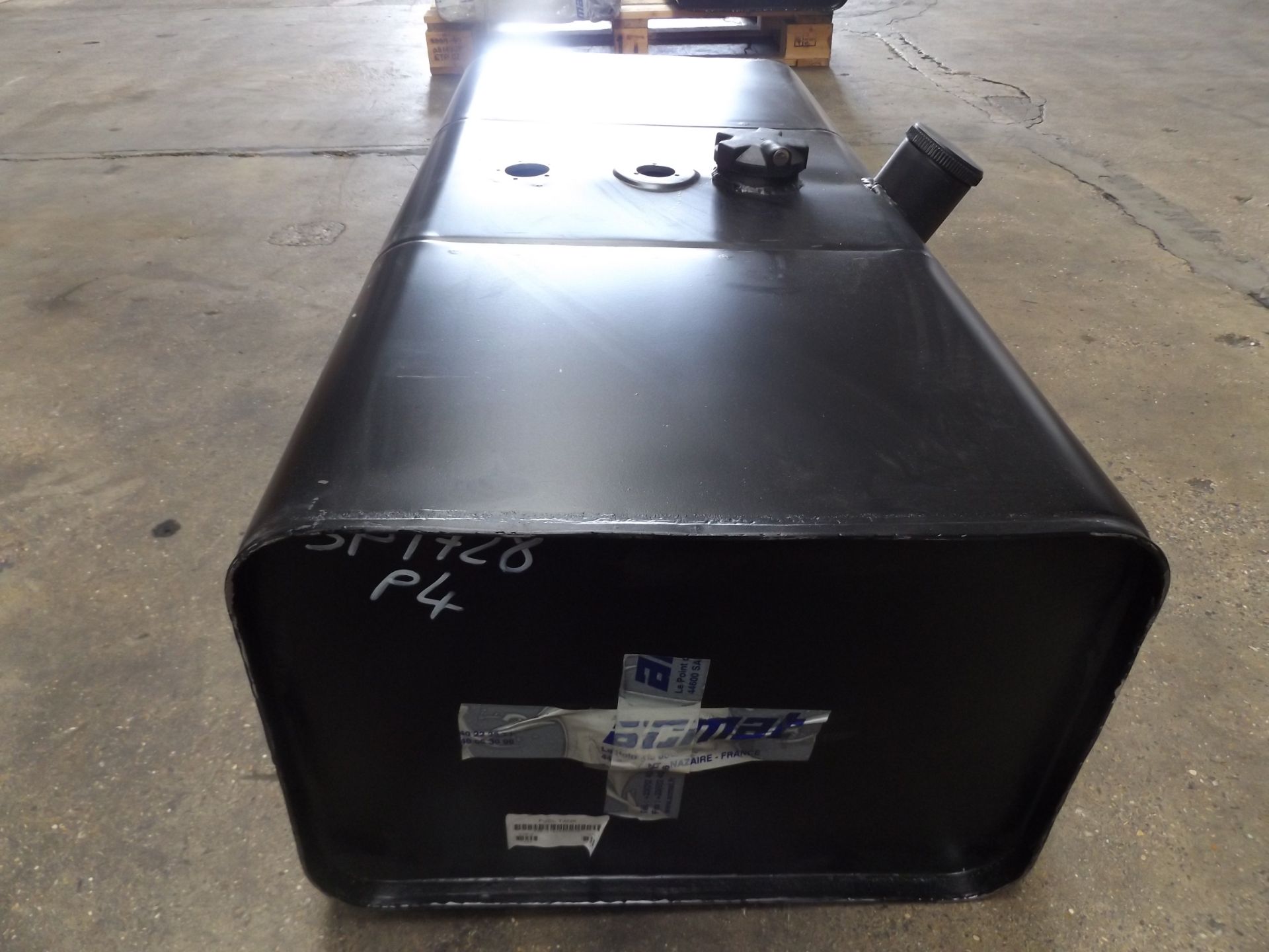 Acmat Fuel Tank - Bild 4 aus 7