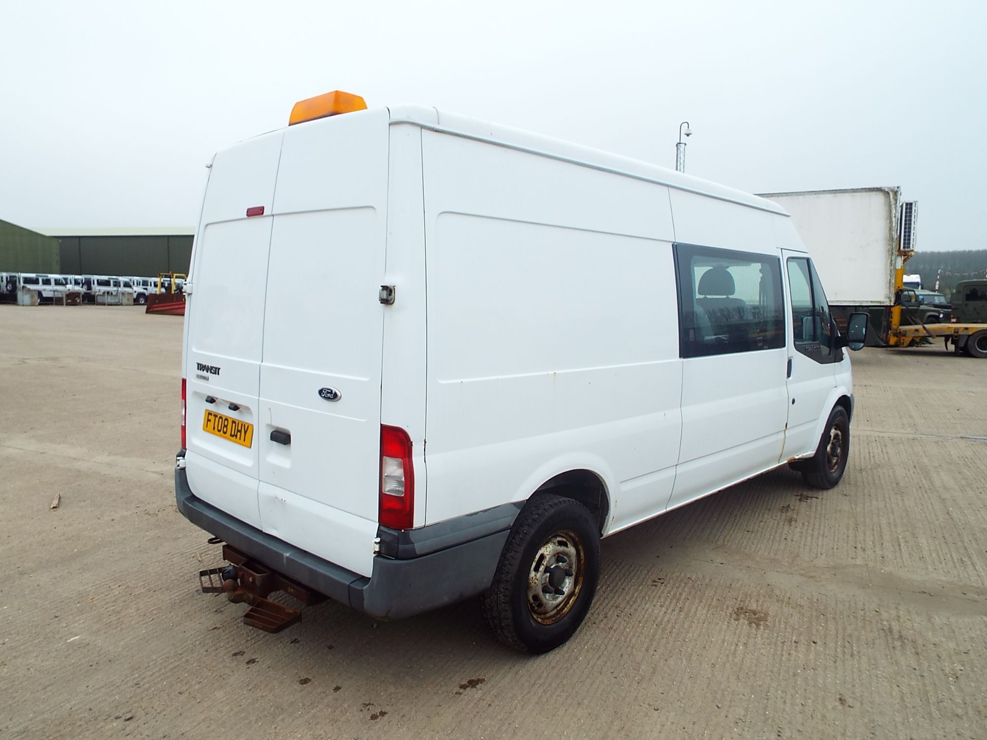 Ford Transit 115 T350L Crew Cab Panel Van - Bild 7 aus 20