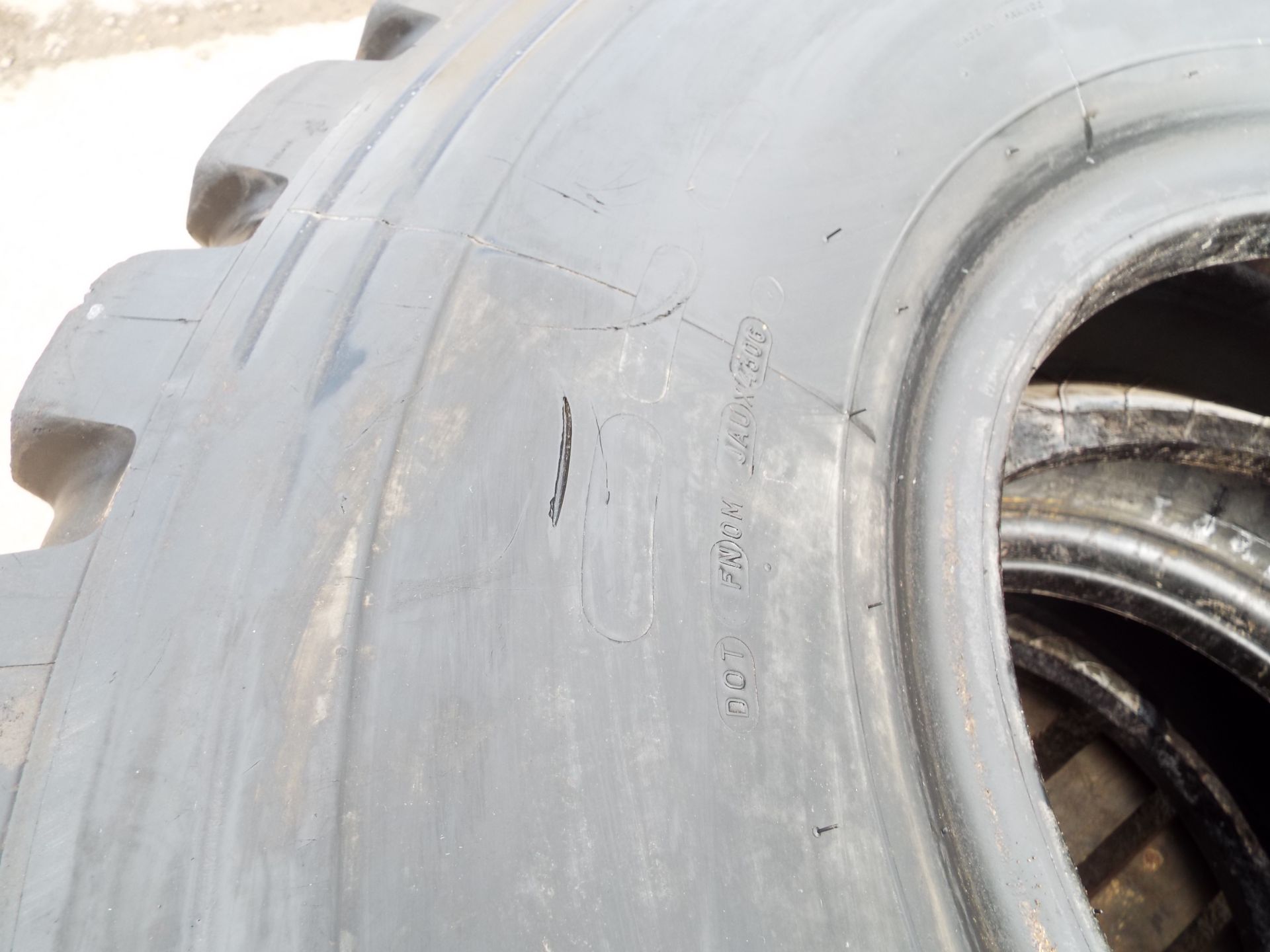 4 x Michelin XZL 395/85 R20 Tyres - Image 10 of 12