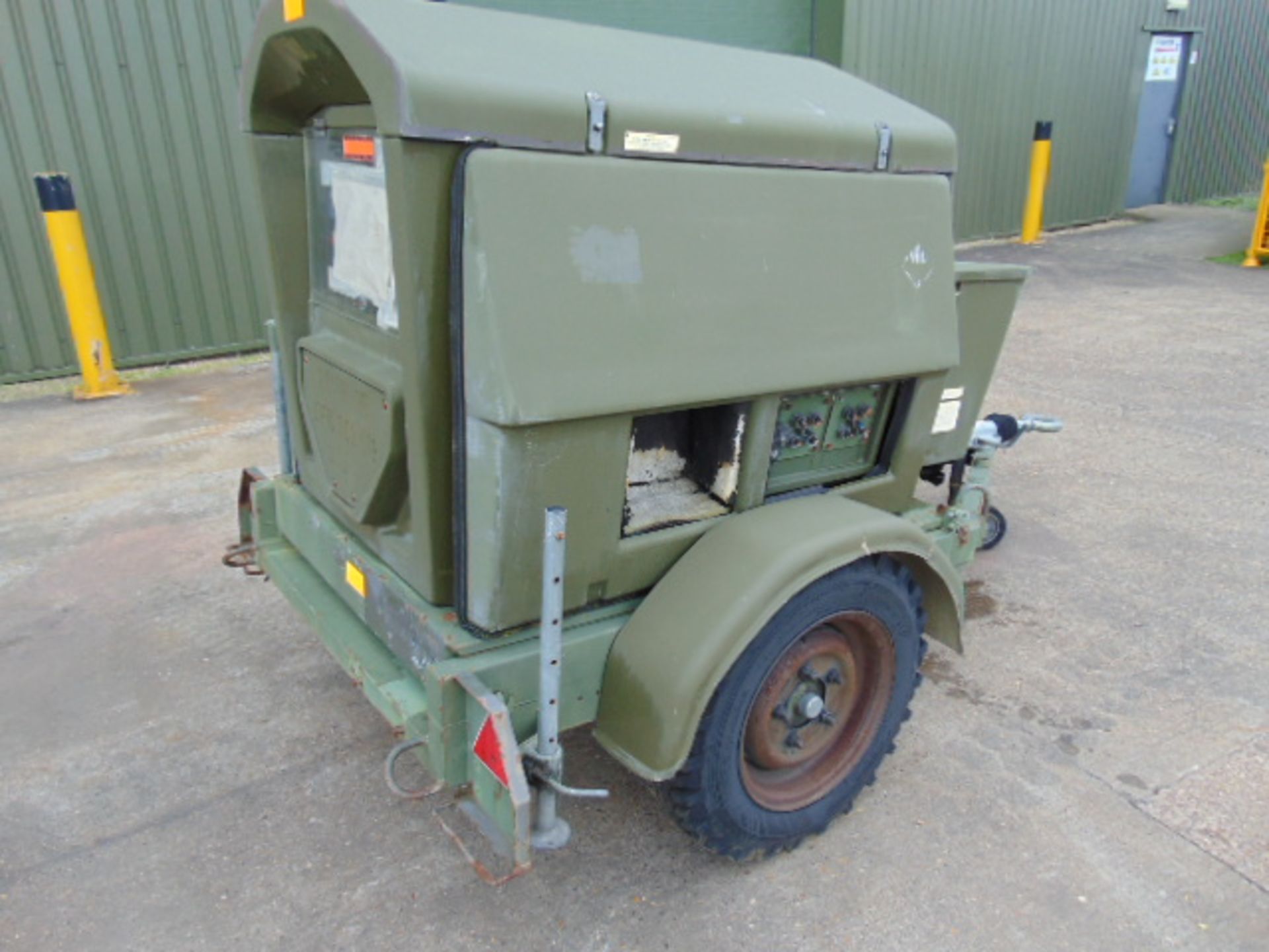 Ex Uk Royal Air Force Trailer Mounted 25 KVA Generator - Image 7 of 20