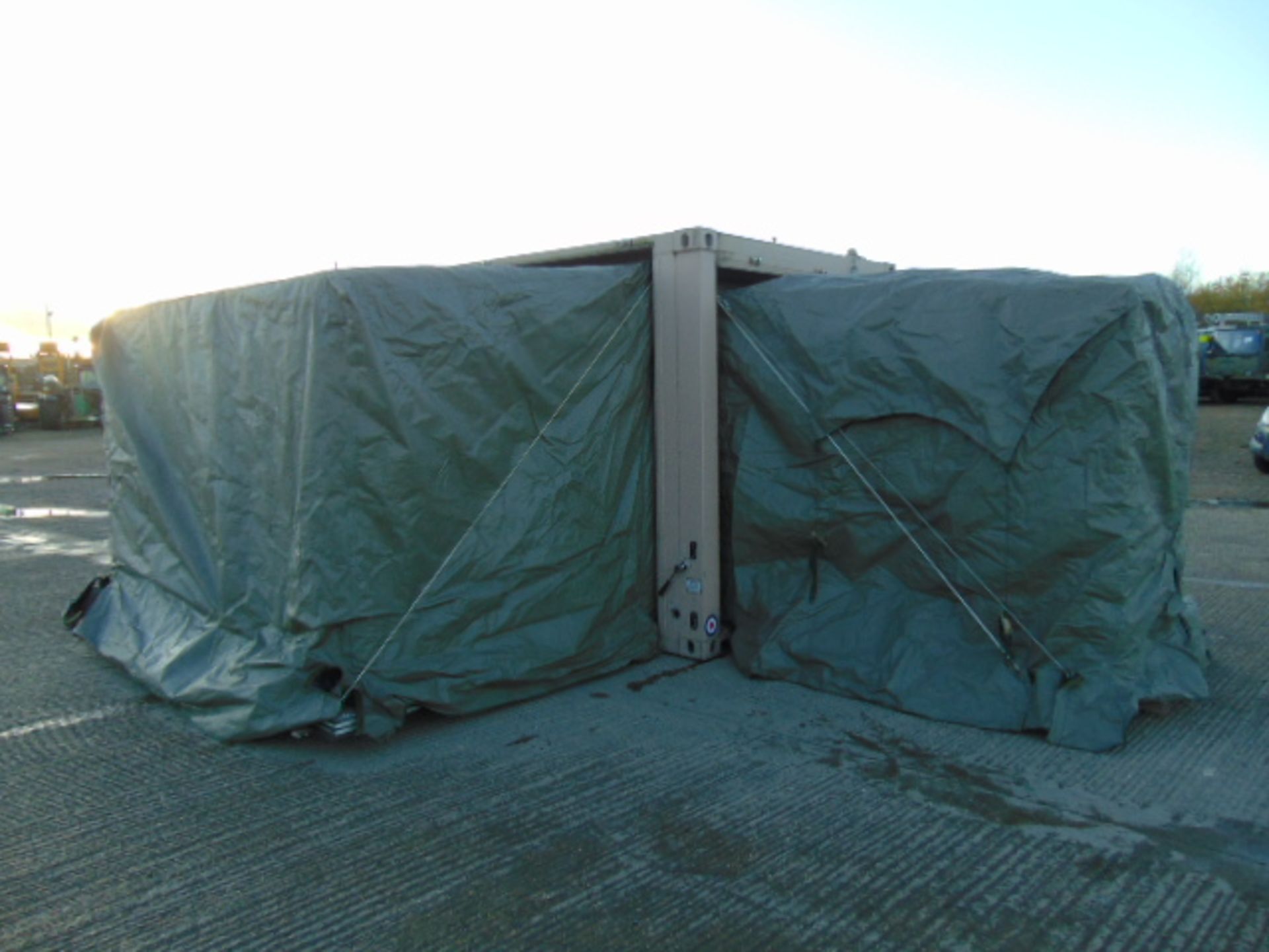 Containerised Insys Ltd Integrated Biological Detection/Decontamination System (IBDS) - Image 9 of 64