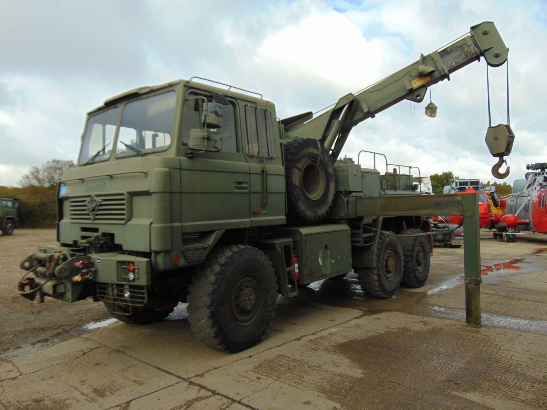 Foden 6x6 Recovery Vehicle which is Complete with Remotes and EKA Recovery Tools