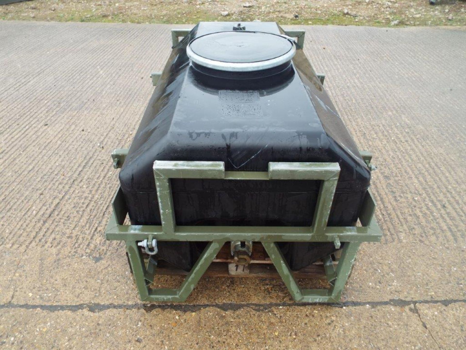 Trailer Mountable Water Tank with Frame - Bild 3 aus 7