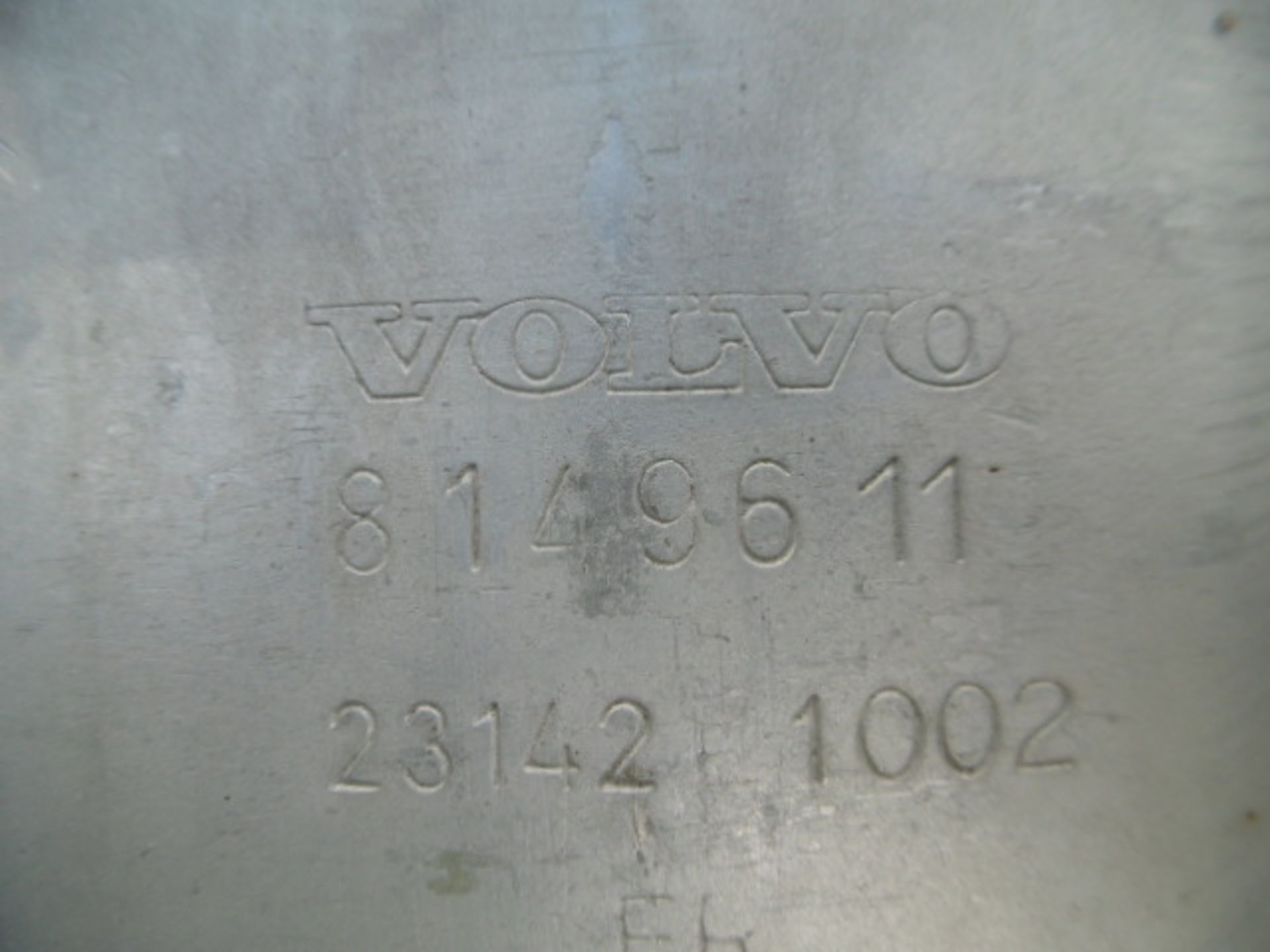 Volvo Exhaust Muffler - Image 4 of 4