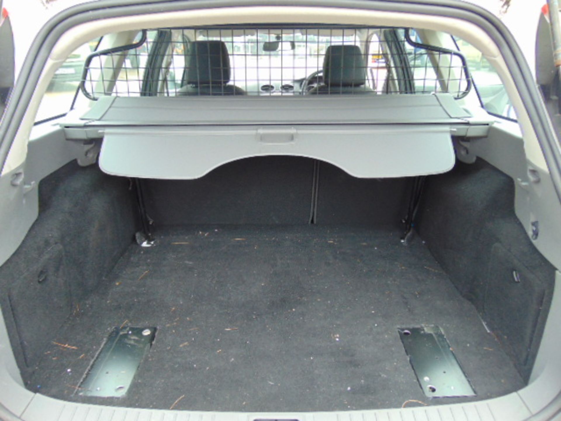 Ford Focus 1.8 Style Turbo Diesel Estate - Image 15 of 18