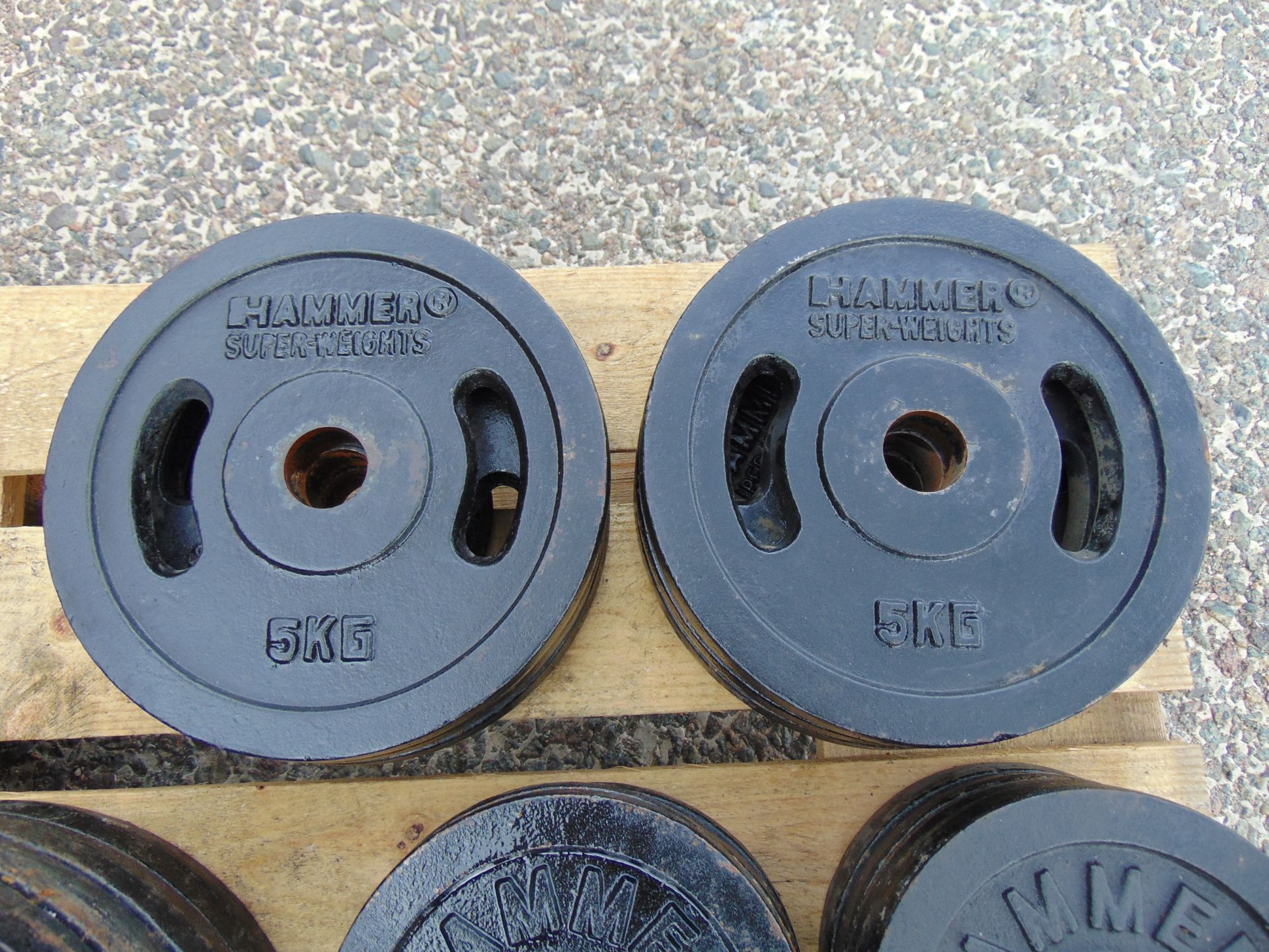 Pallet of 36 x Mixed Hammer Barbell Weight Plates - Image 8 of 11