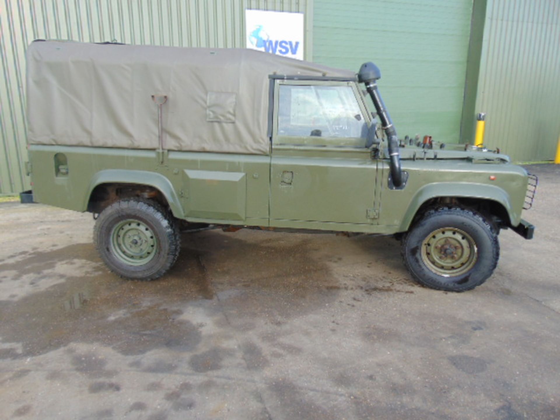 Military Specification Land Rover Wolf 110 Soft Top FFR - Image 10 of 25