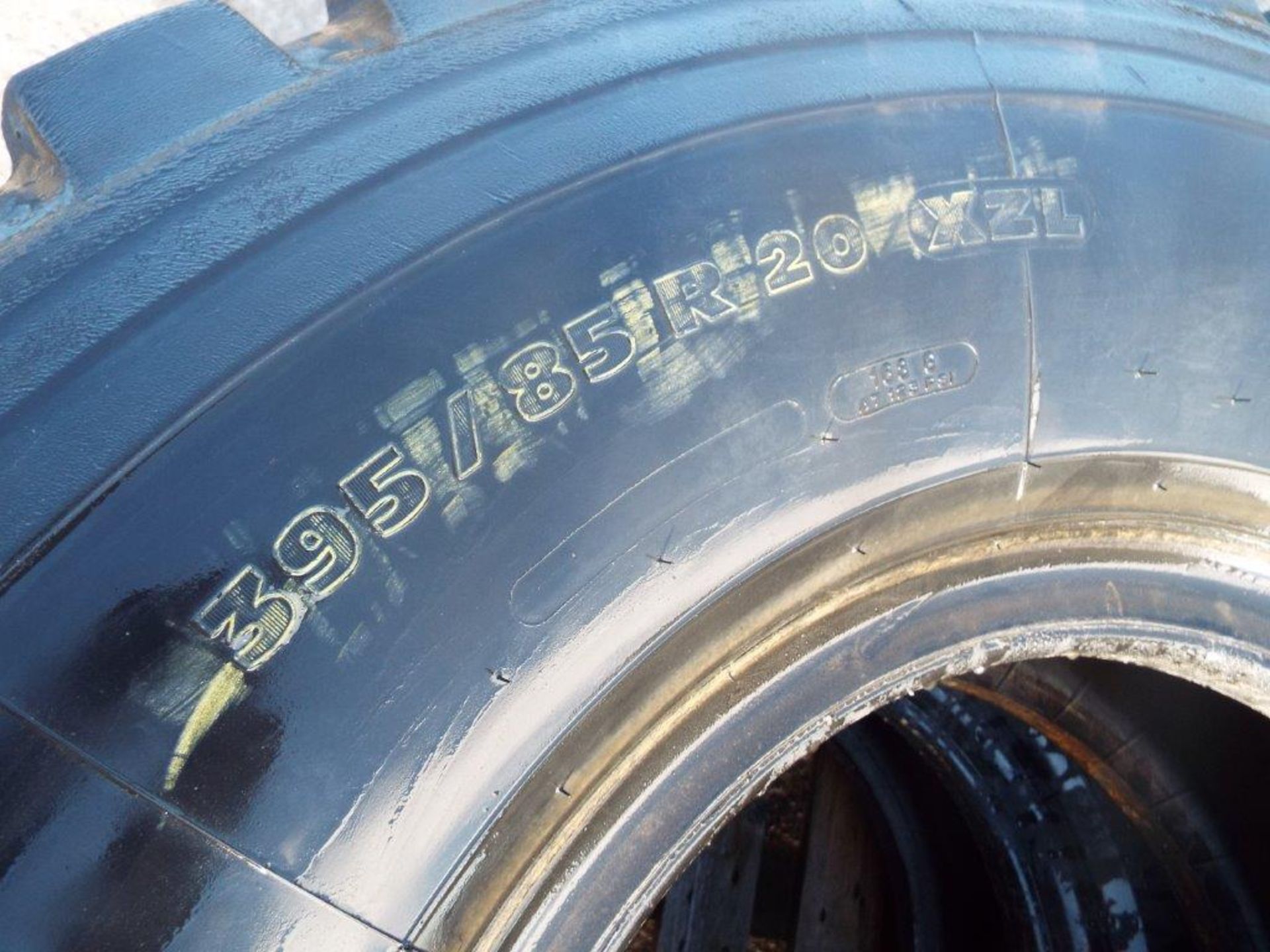 5 x Michelin XZL 395/85 R20 Tyres - Image 6 of 7