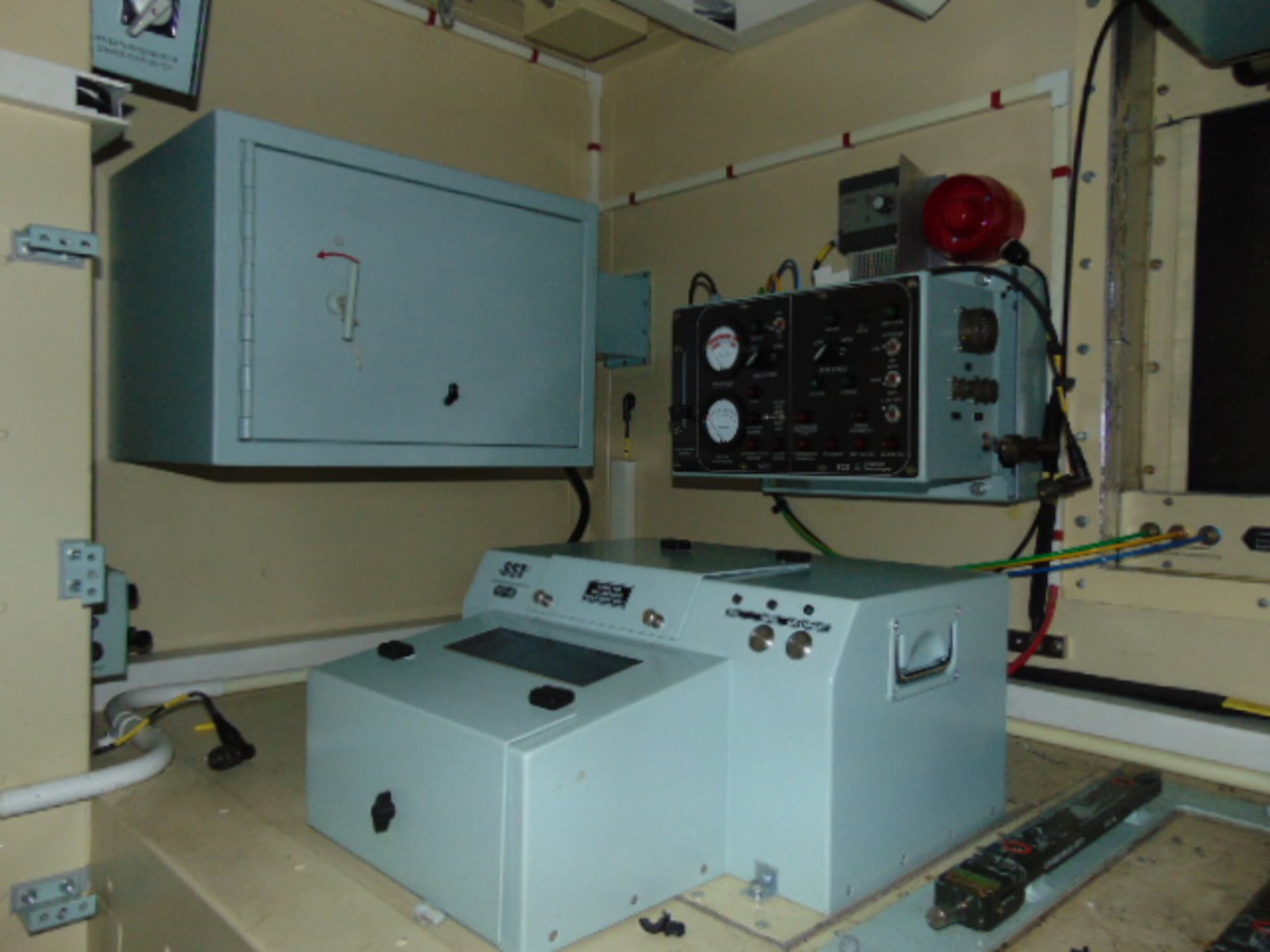 Containerised Insys Ltd Integrated Biological Detection/Decontamination System (IBDS) - Image 35 of 64