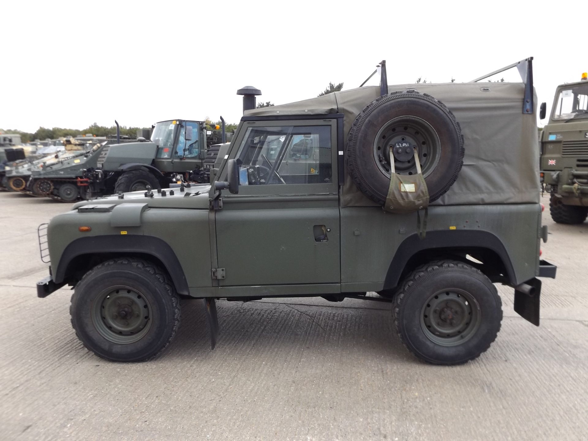 Very Rare Royal Marines Winter/Water Land Rover Wolf 90 Soft Top - Image 4 of 25