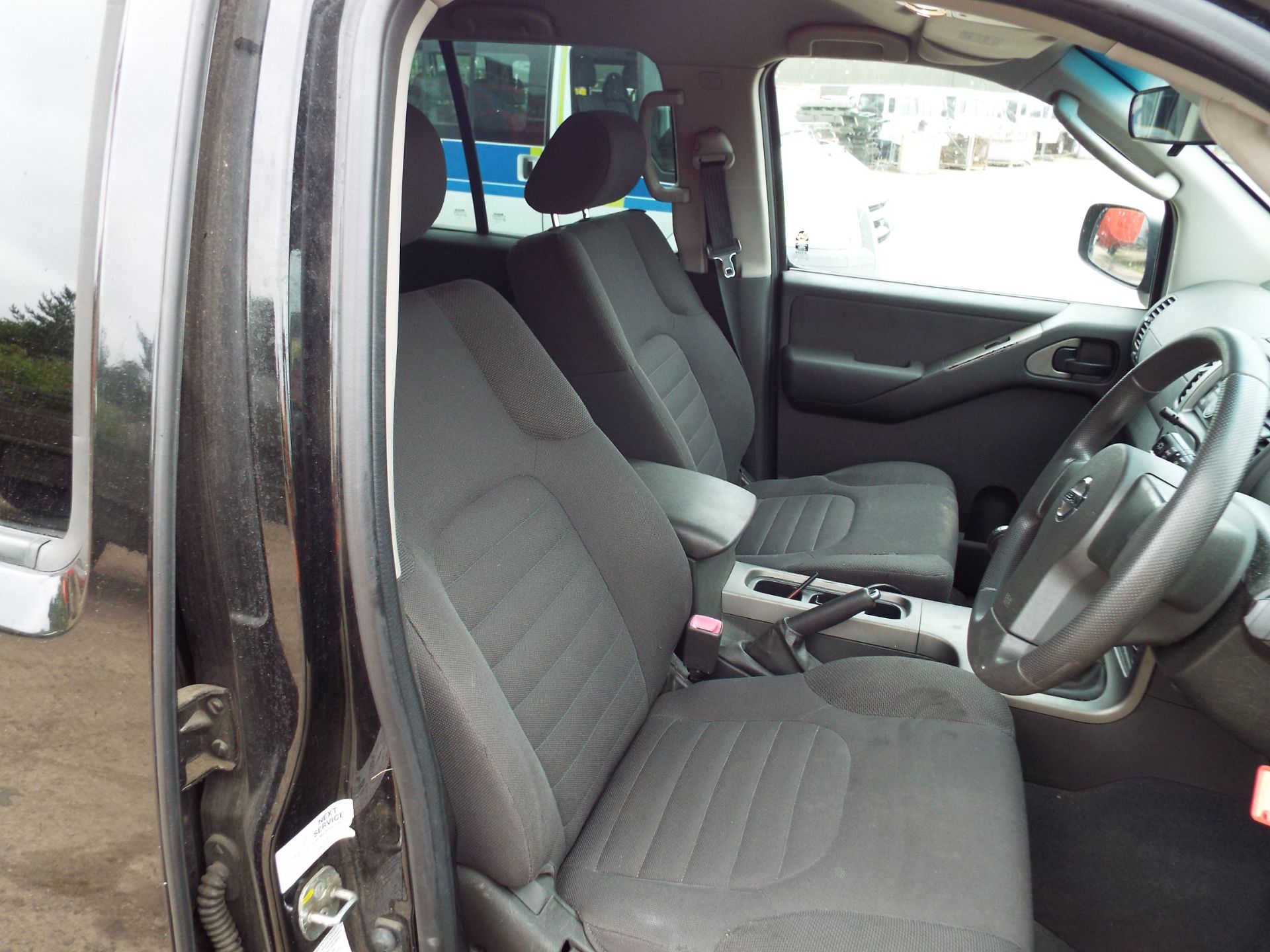 Nissan Pathfinder 2.5DCi Trek - Image 12 of 21