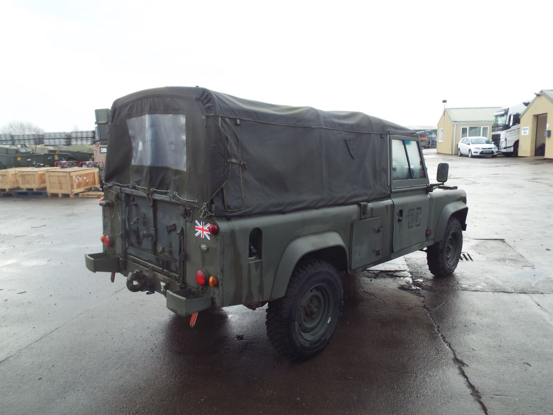 Land Rover Defender 110 Soft Top - R380 Gearbox - Image 7 of 26